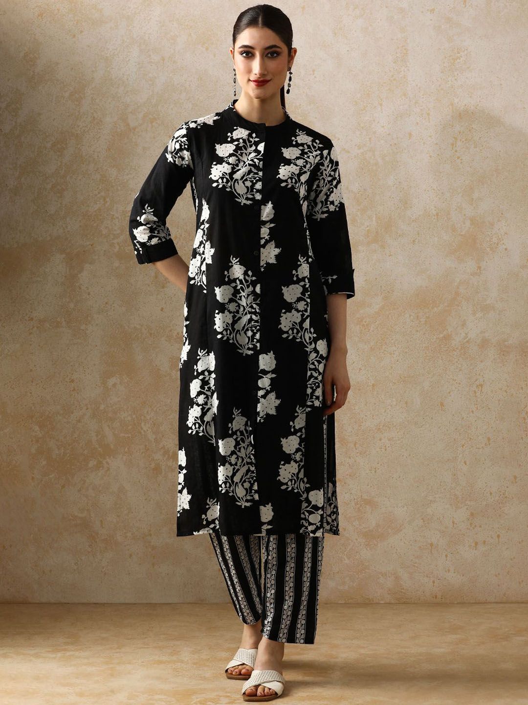 Moara Floral Printed  Cotton Kurta & Trouser Sets