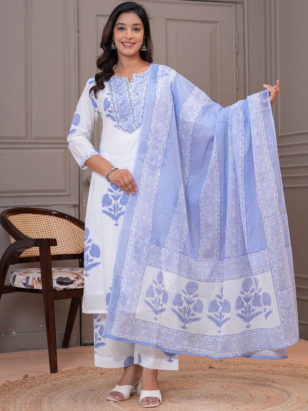 EtnicaWear Women Floral Printed Pure Cotton Kurta with Palazzo & Dupatta