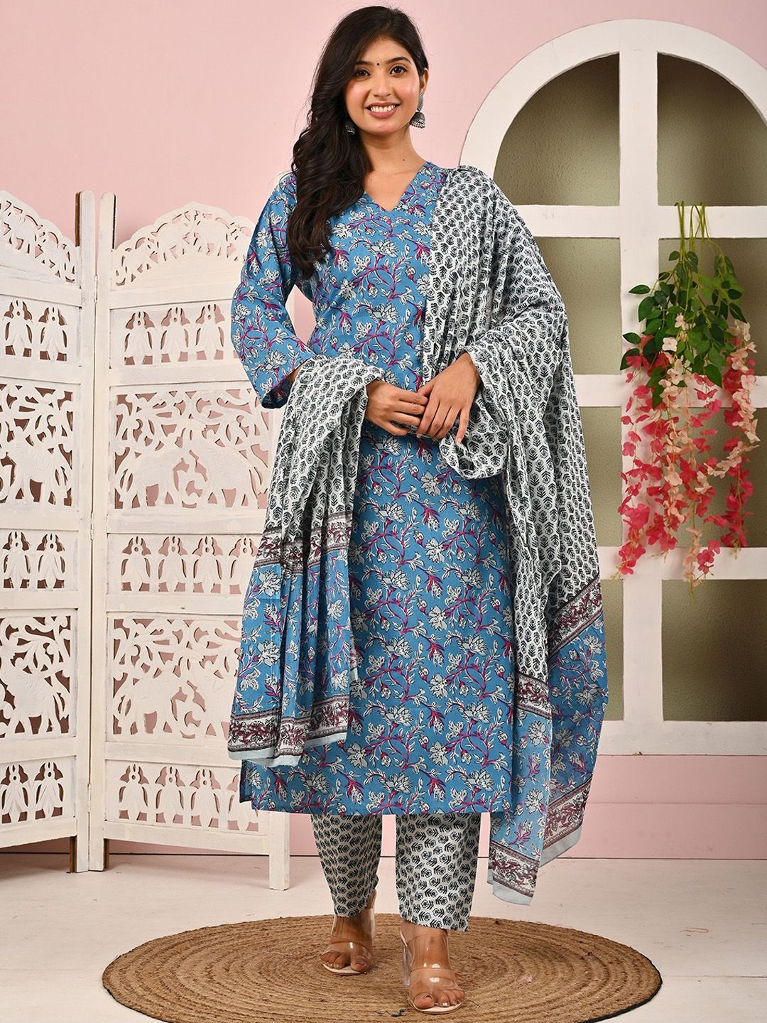 Nayo Women Floral Printed Pure Cotton Kurta with Trouser & Dupatta