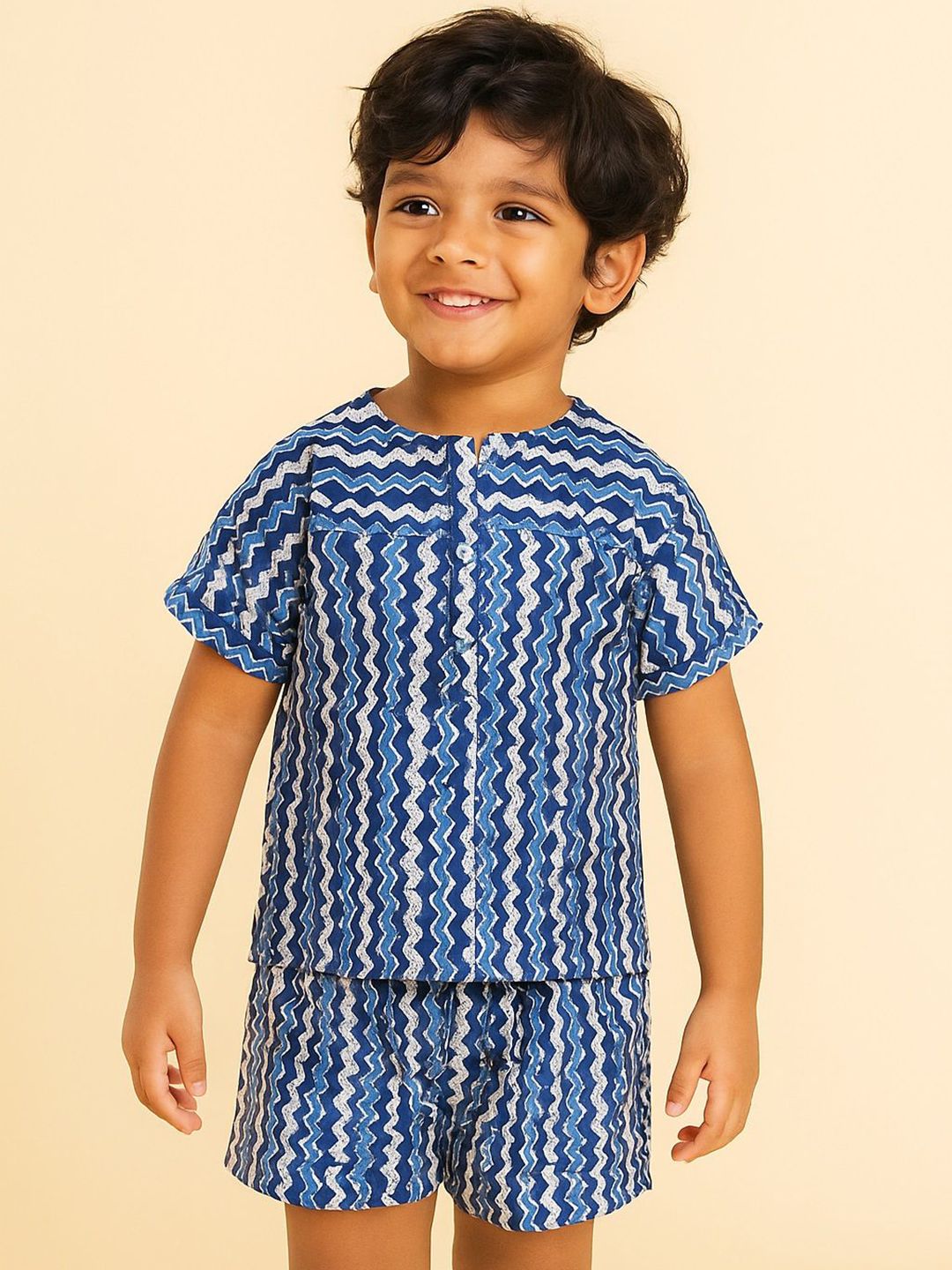 Pum Pum Boys Printed Pure Cotton Short Sleeves Shirt & Shorts Clothing Set-picture-17