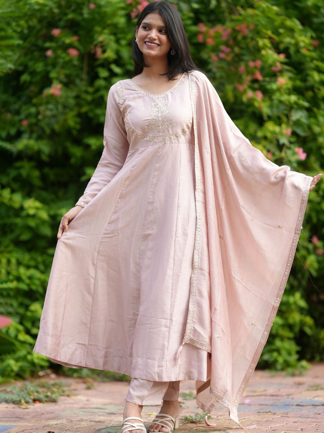MOKOSH Women Floral Embroidered Anarkali Kurta with Trousers & Dupatta