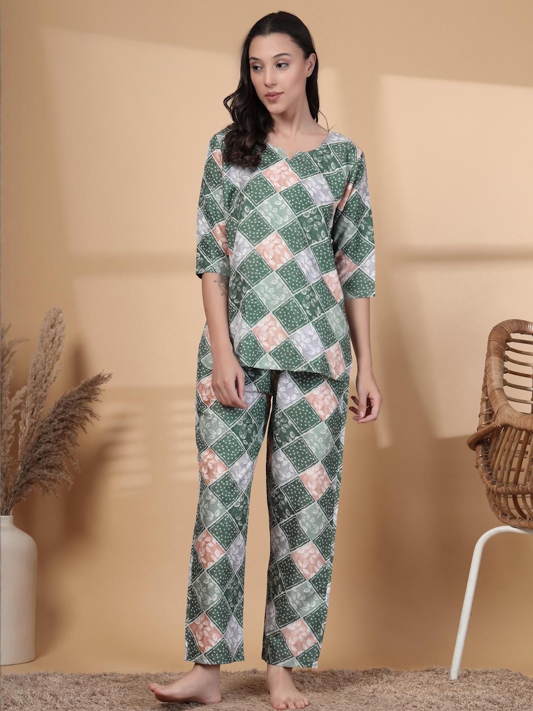 KLOTTHE Women Green Geometric Printed Pure Cotton Night Suit-picture-21