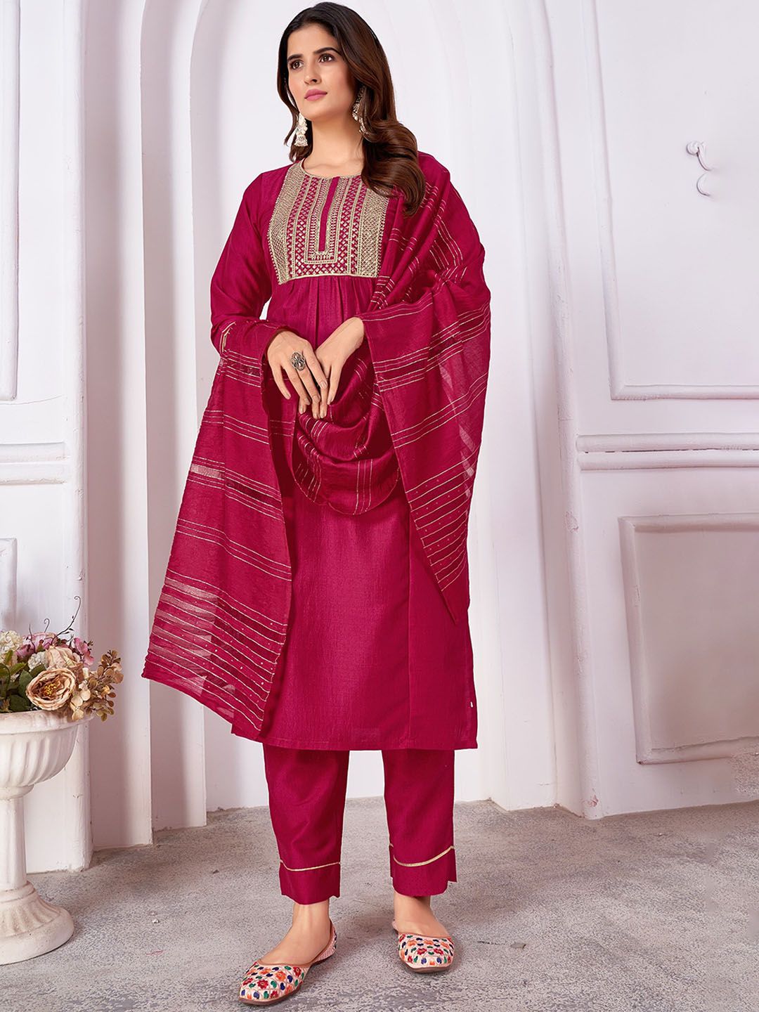 DIVASTRI Women Ethnic Motifs Printed A-Line Kurta with Trousers & Dupatta-picture-21