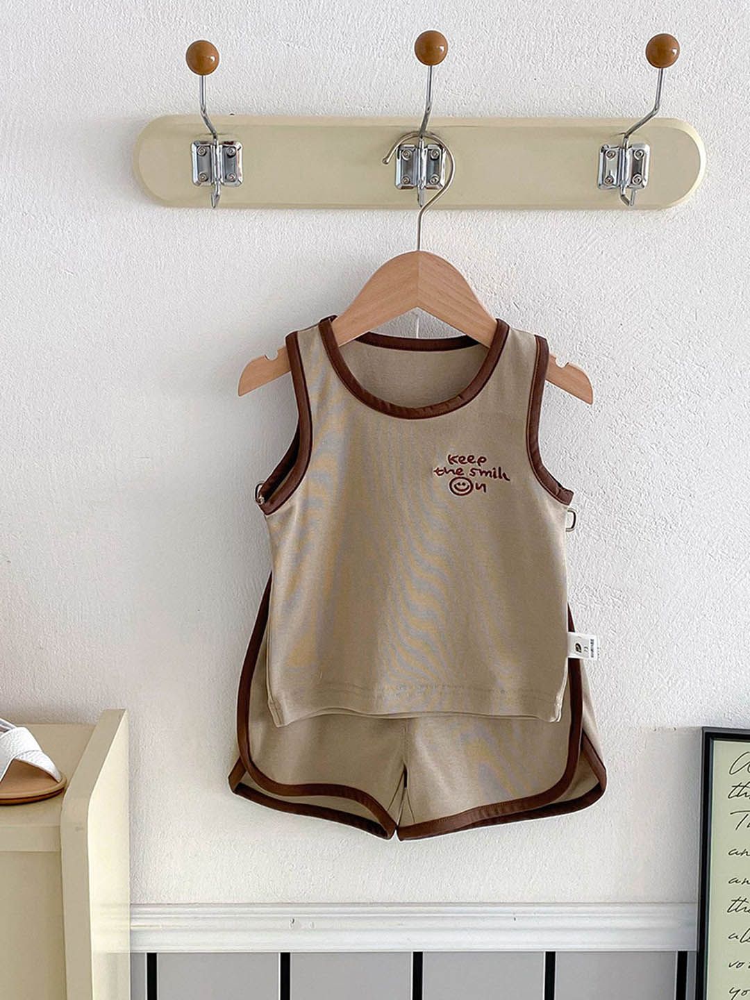 LULU & SKY Boys Night suit-picture-24