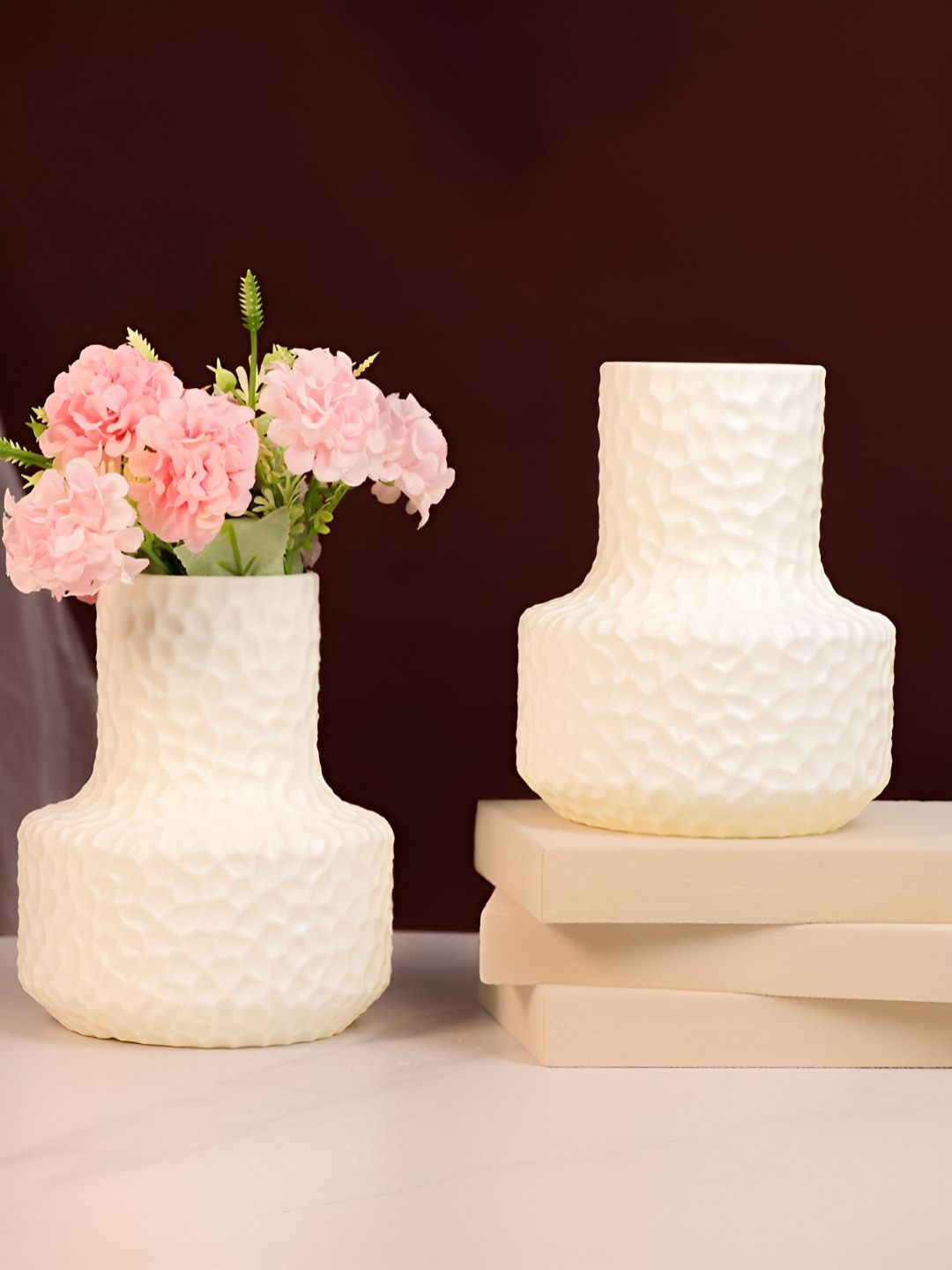 Art Street 2-Pcs White Hammered Texture Round Flower Vase-picture-19