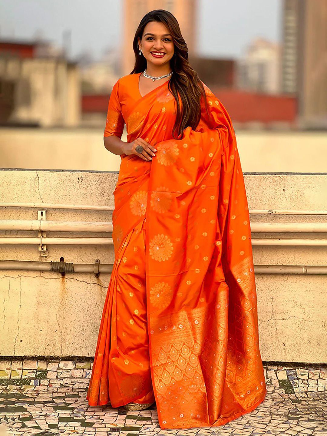 KALINI Floral Woven Design Zari Banarasi Saree-picture-12