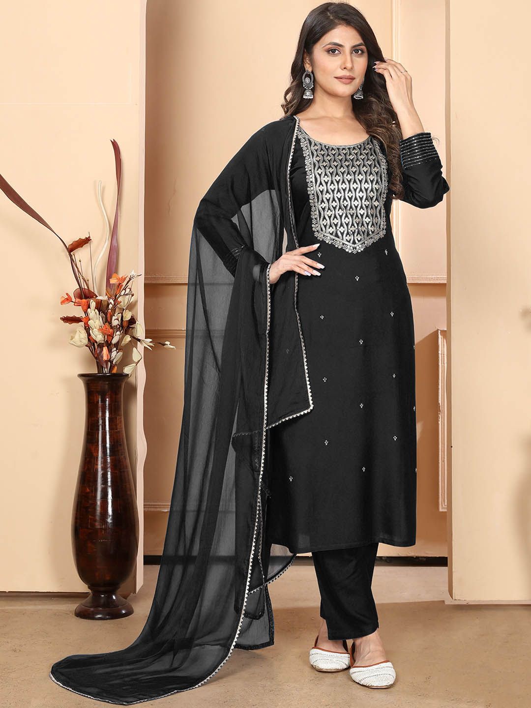 DIVASTRI Floral Embroidered Sequinned Straight Kurta With Trousers & Dupatta-picture-20
