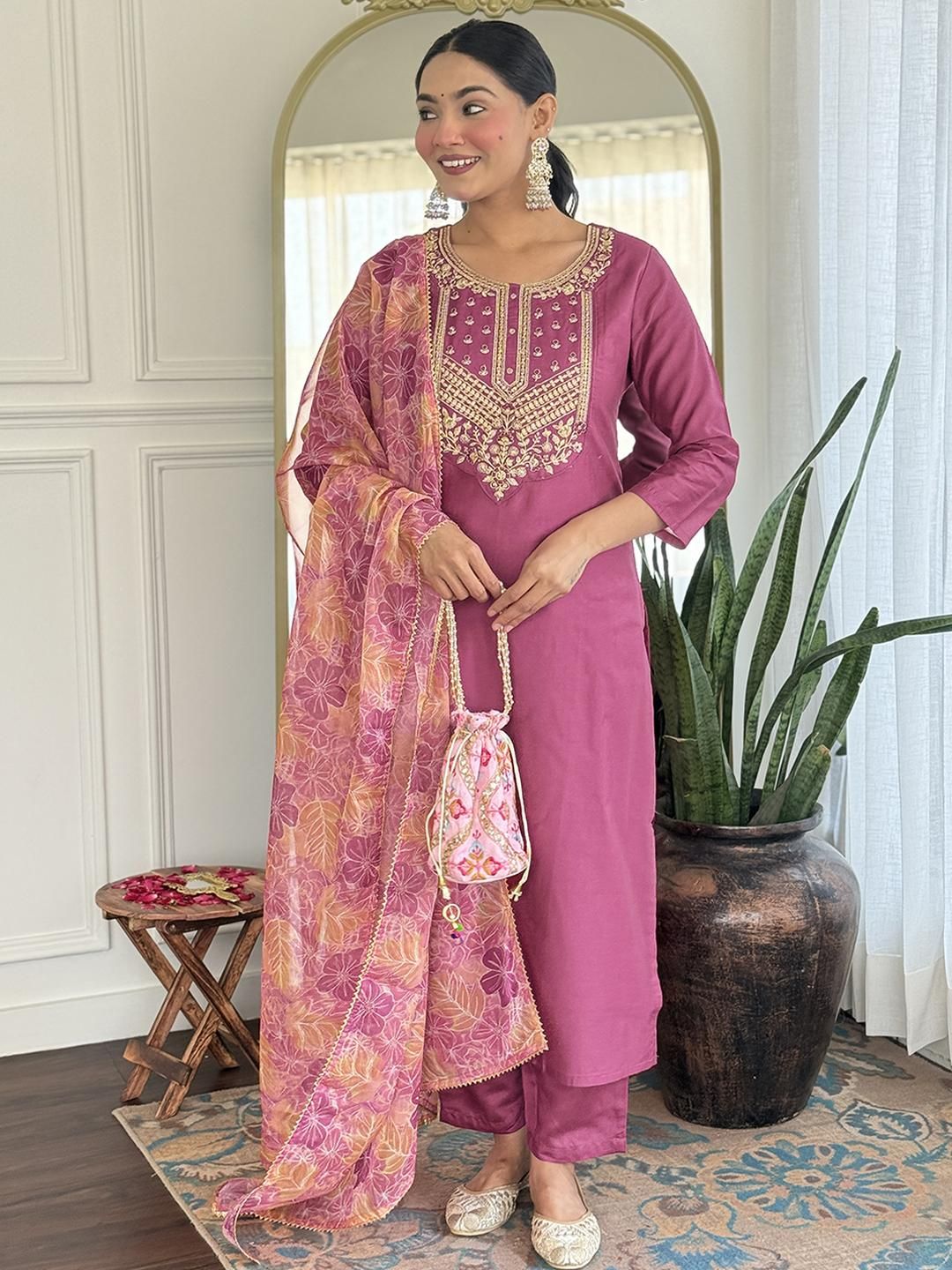 CaniBani Women Pink Kurta Sets