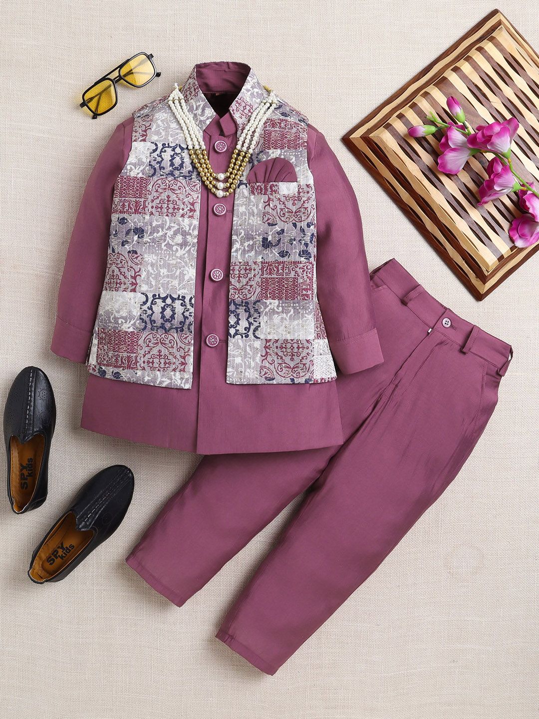 ahhaaaa Boys Solid Kurta with Pyjama & Nehru Jacket deal from myntra ahhaaaa Boys Solid Kurta with Pyjama & Nehru Jacket deal from myntra