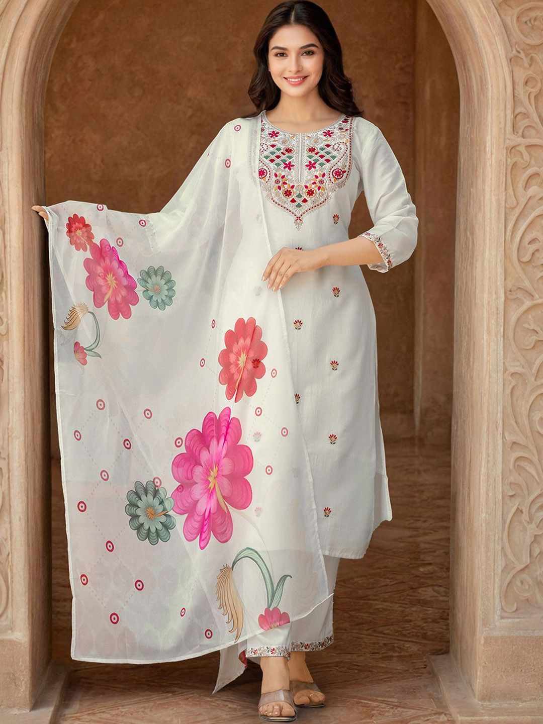 Skylee Pop Women Floral Printed Kurta with Trousers & Dupatta-picture-23