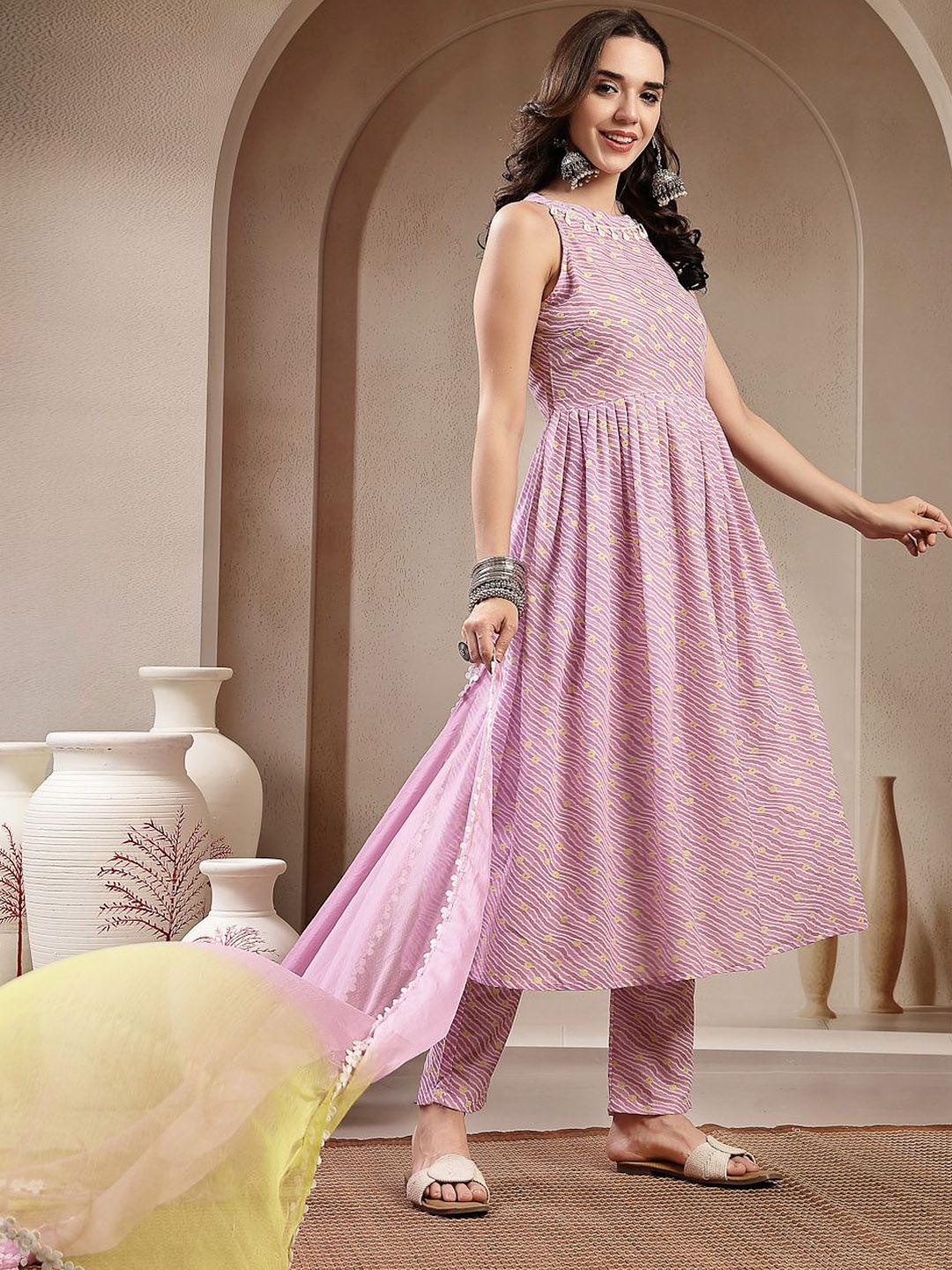 Stylum Women Leheriya Printed Regular Pure Cotton Kurta & Trousers With Dupatta