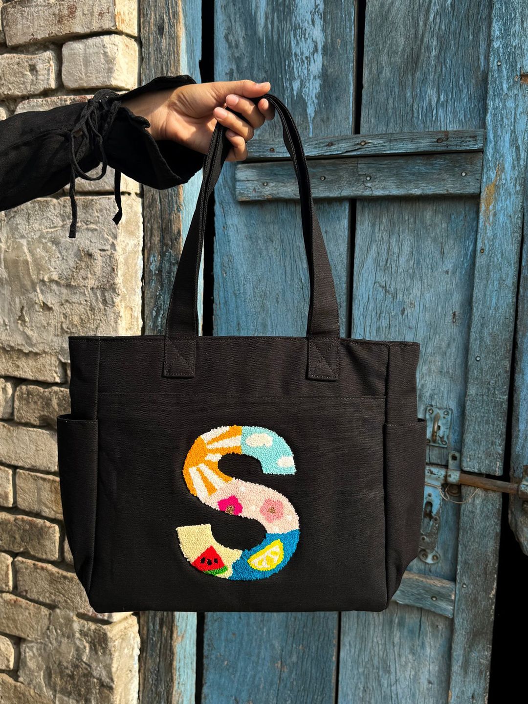 TSANTA Embellished Structured Tote Bag-picture-35