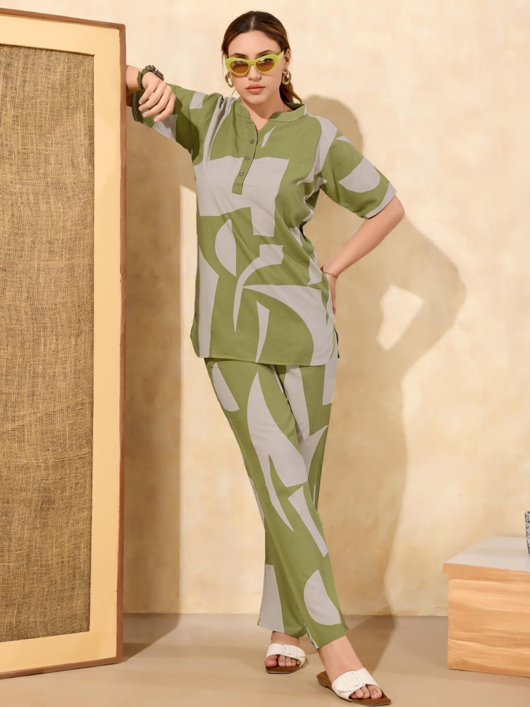 TRUNDZ Printed Mandarin Collar Tunic & Trousers-picture-41