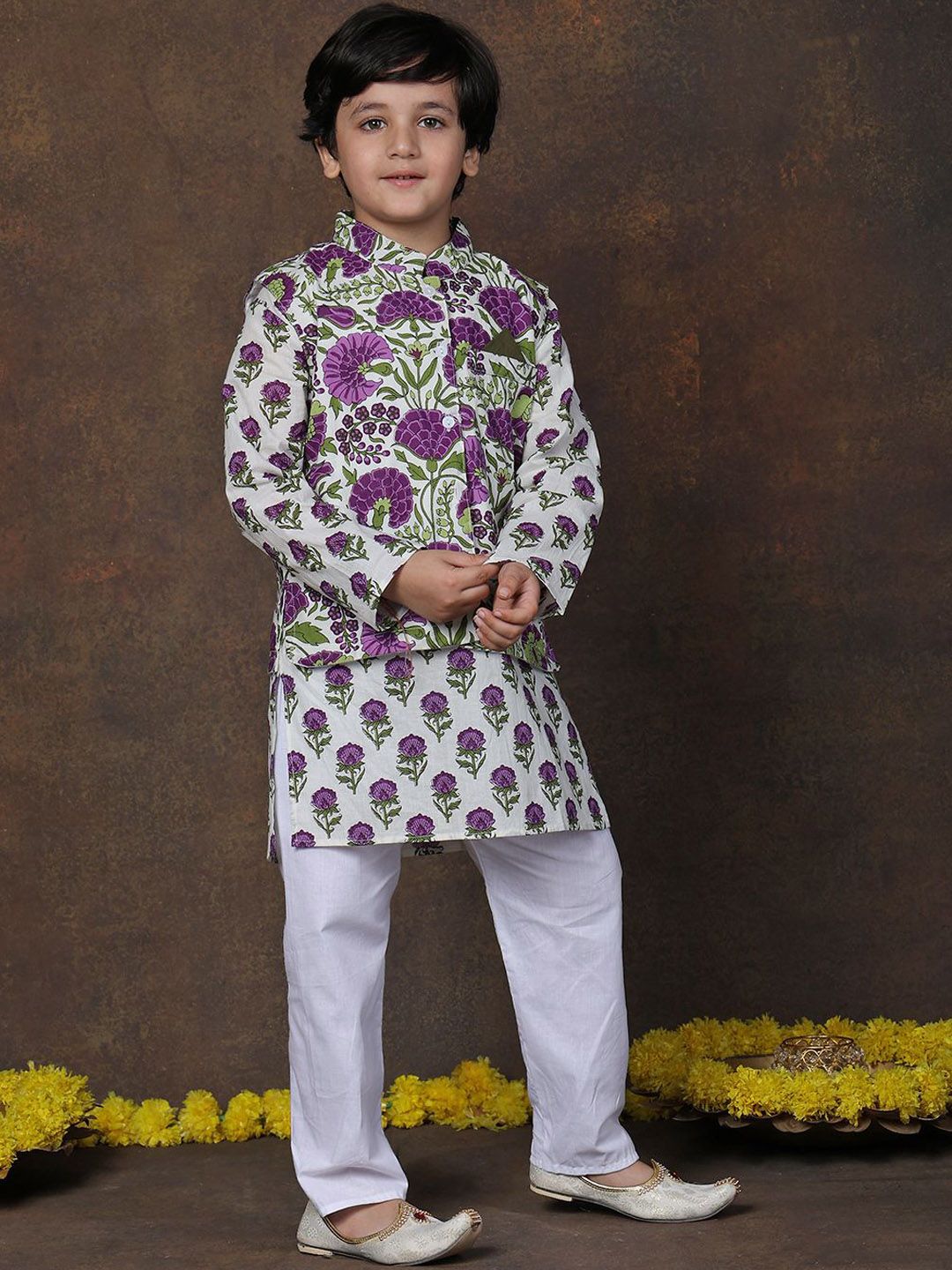 Superminis Boys Floral Printed Regular Pure Cotton Kurta with Pyjamas-picture-31