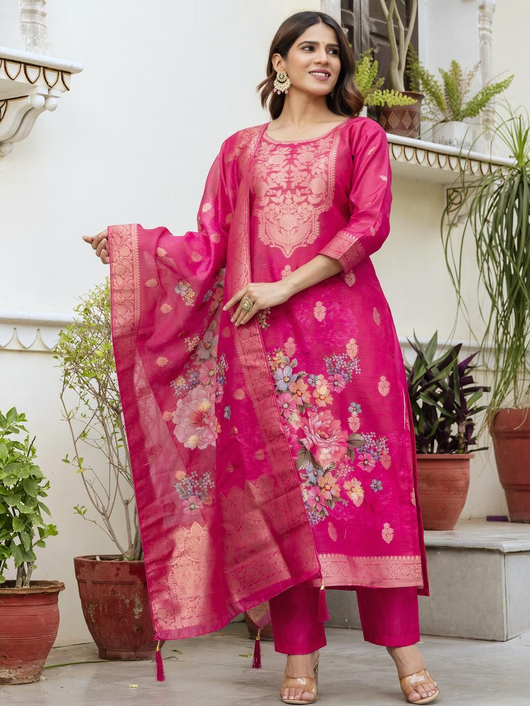 CaniBani Women Pink Kurta Sets