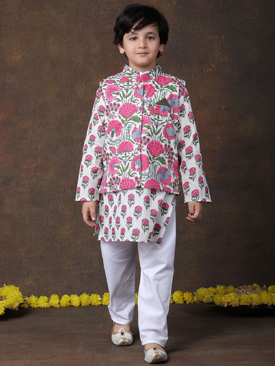 Superminis Boys Floral Printed Regular Pure Cotton Kurta with Pyjamas-picture-25