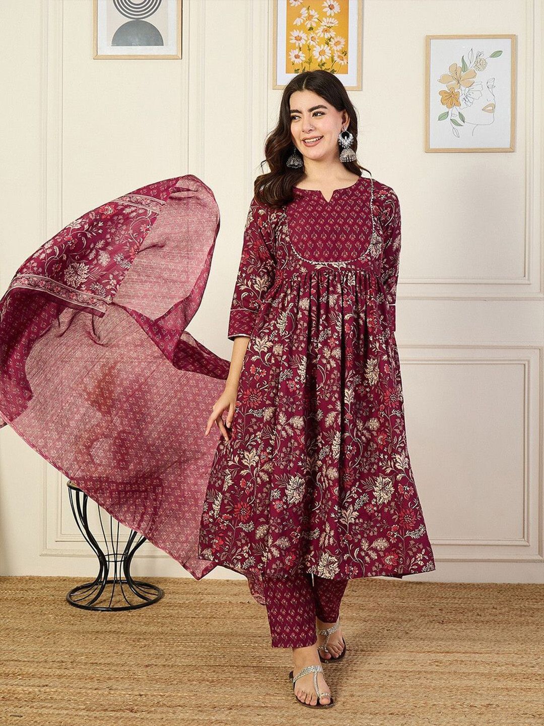 ARADHNA Women Ethnic Motifs Printed Anarkali Kurta with Trousers & Dupatta