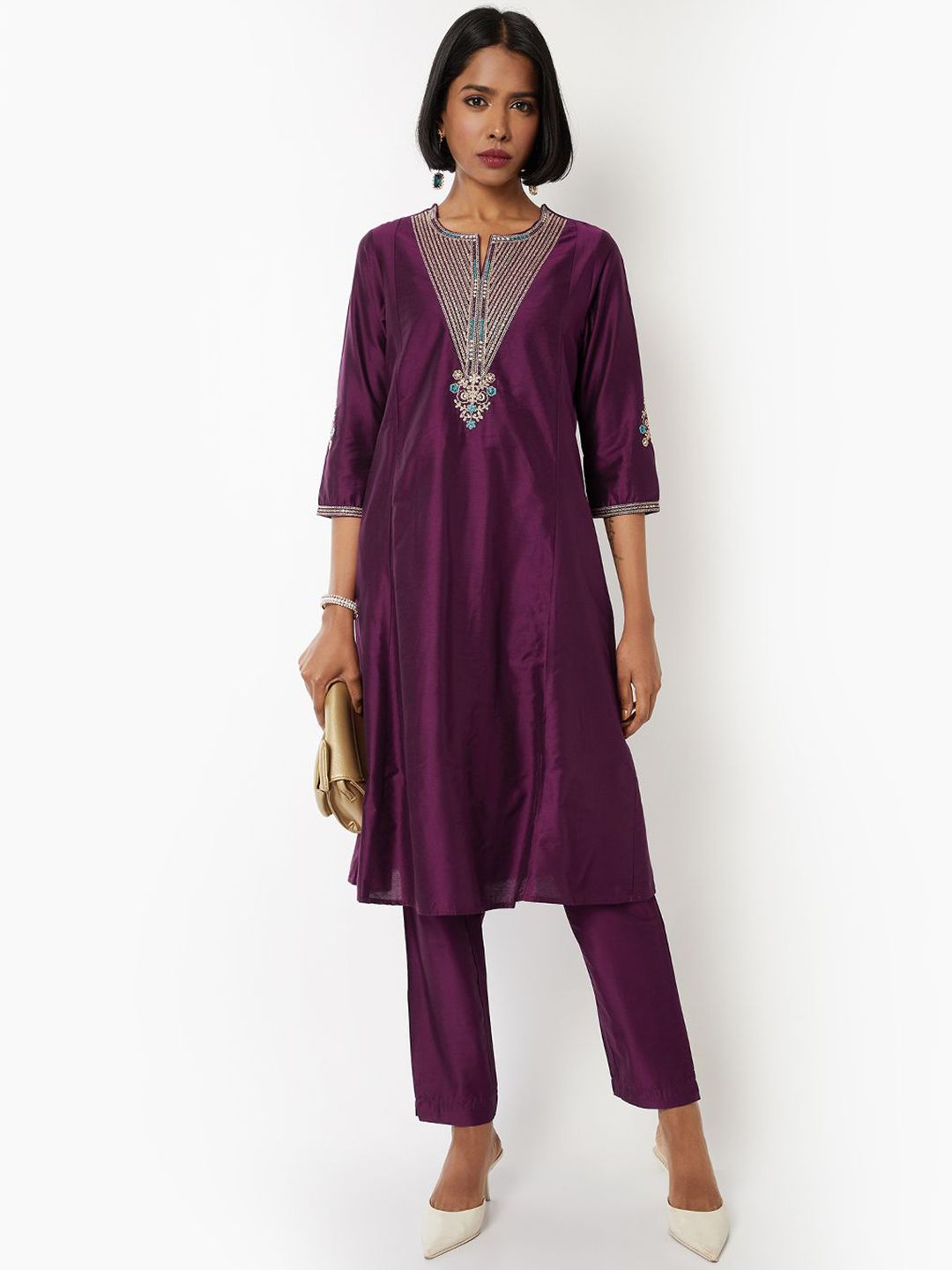max Women Ethnic Motifs Embroidered Regular Kurta with Trousers