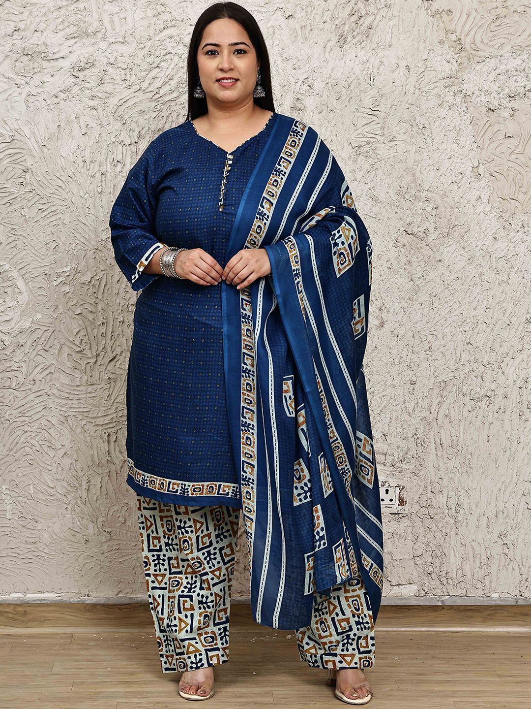 Rajnandini Women Floral Printed Regular Kurti with Salwar & With Dupatta