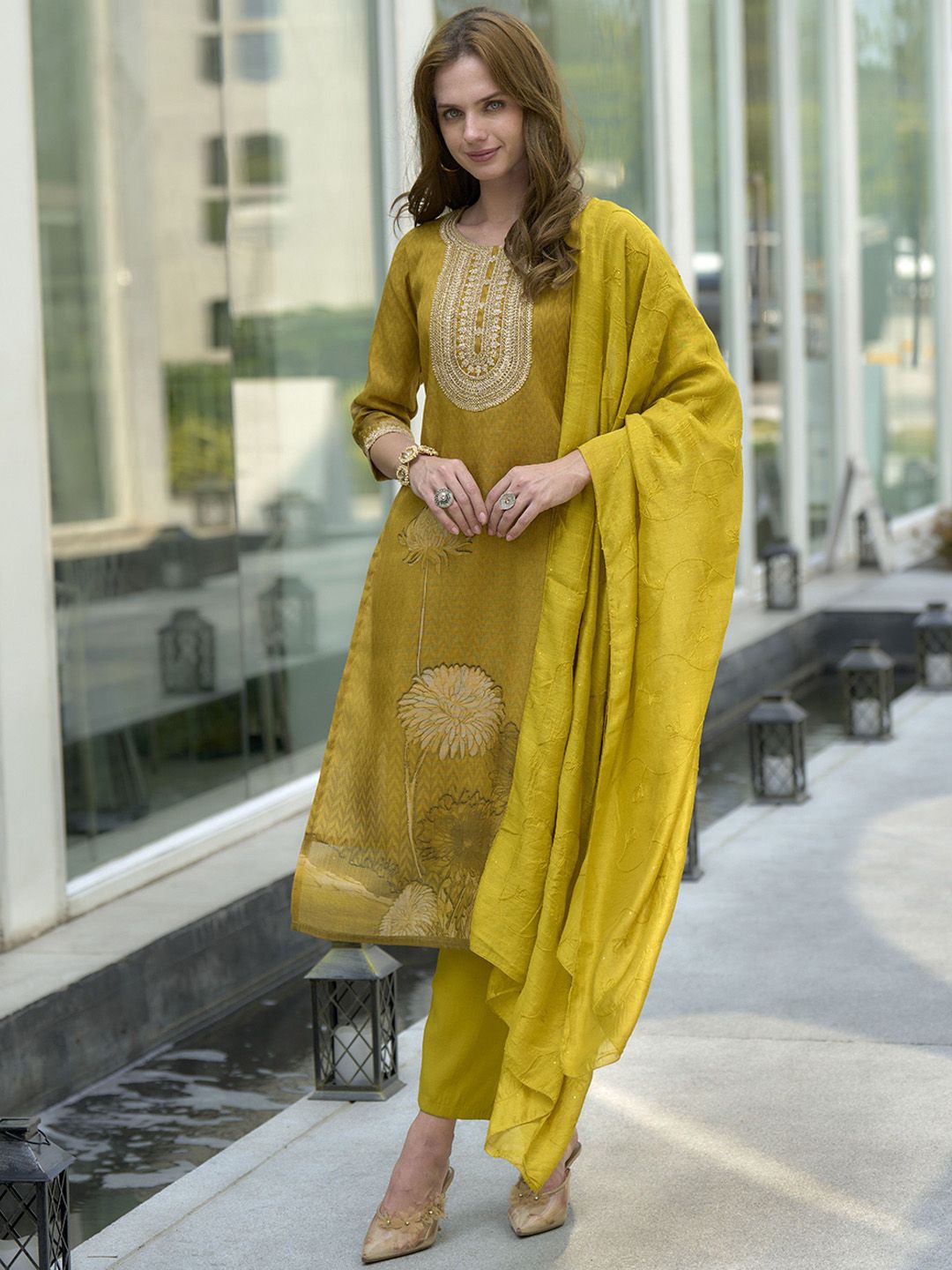Ishin Women Embroidered Kurta with Trousers & Dupatta