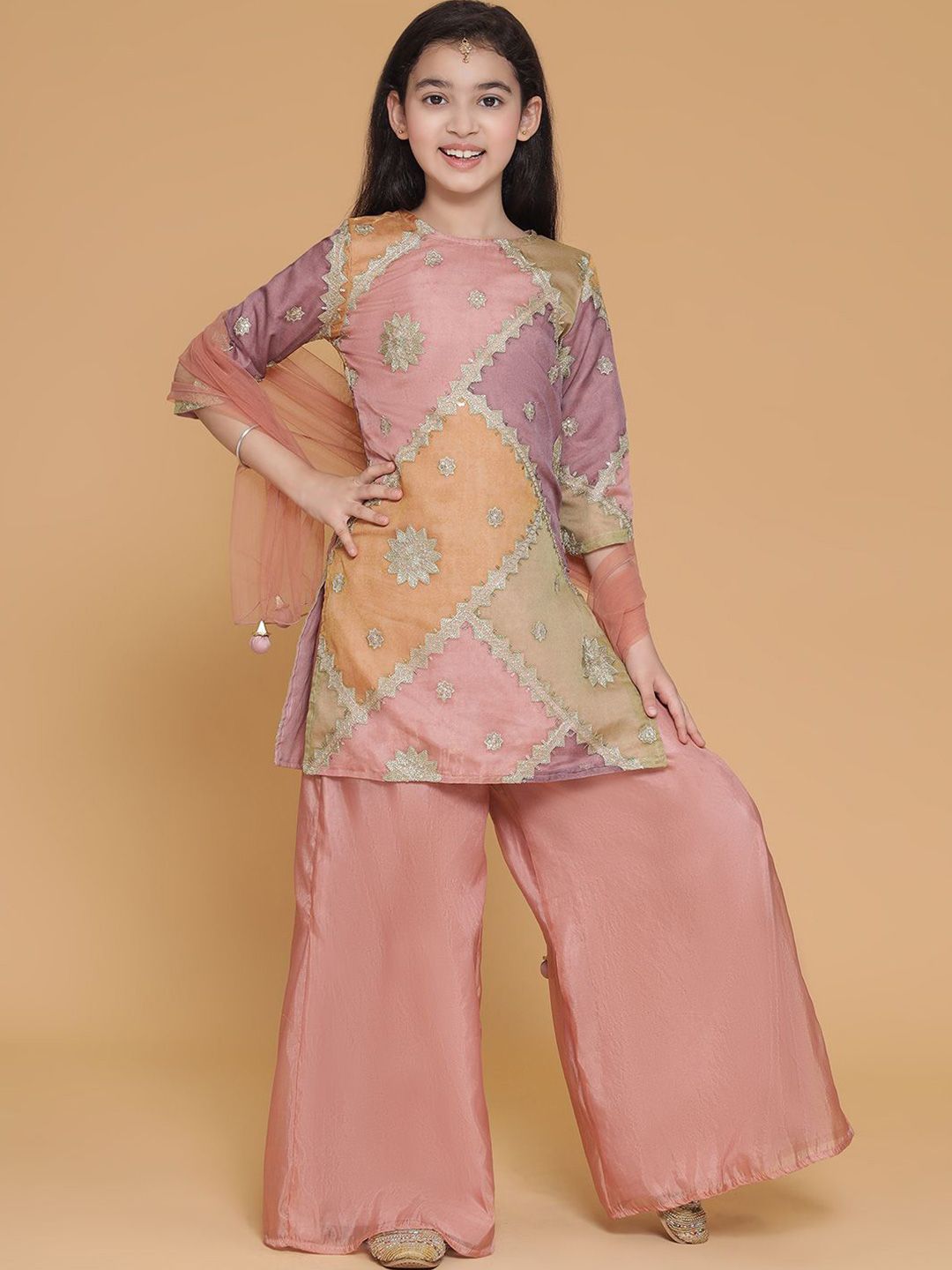 PICCOLO Girls Floral Embroidered Gotta Patti Kurta Set With Dupatta-image-17