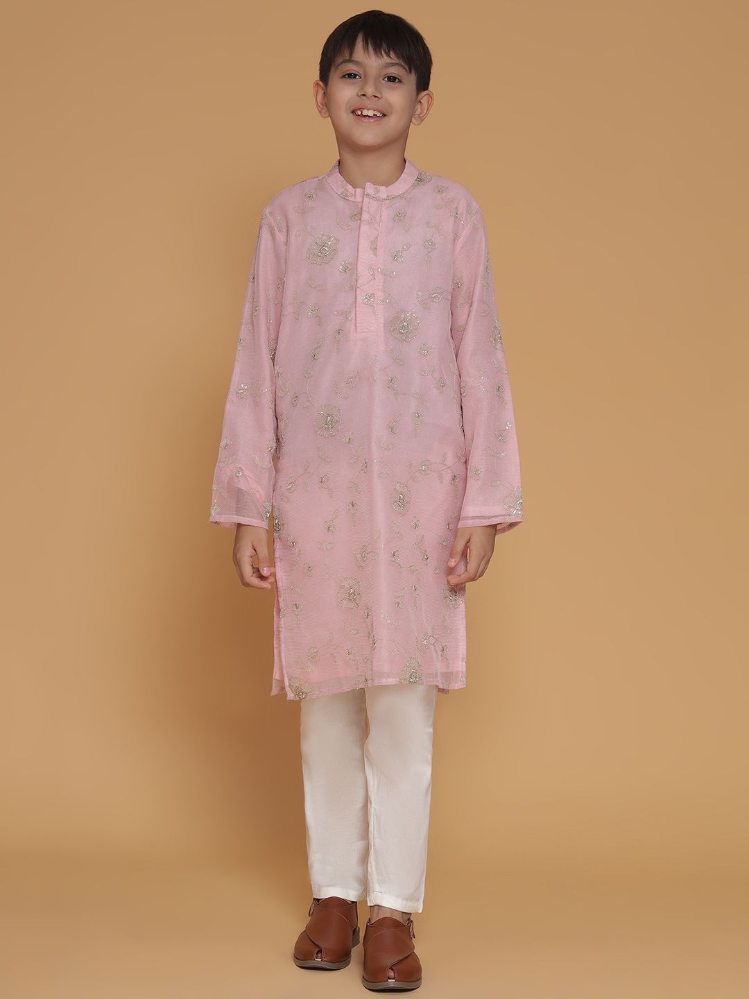 PICCOLO Boys Ethnic Motifs Embroidered Sequinned Straight Kurta with Pyjamas-picture-24