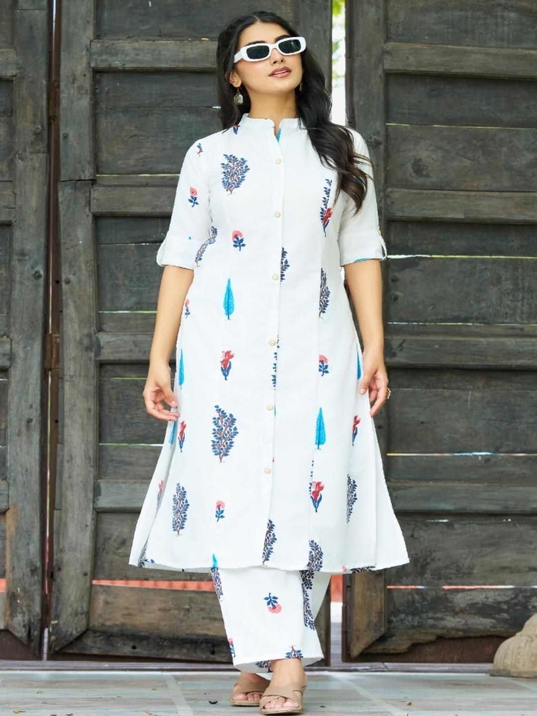 YAGNIK FASHION Women White Kurta Sets