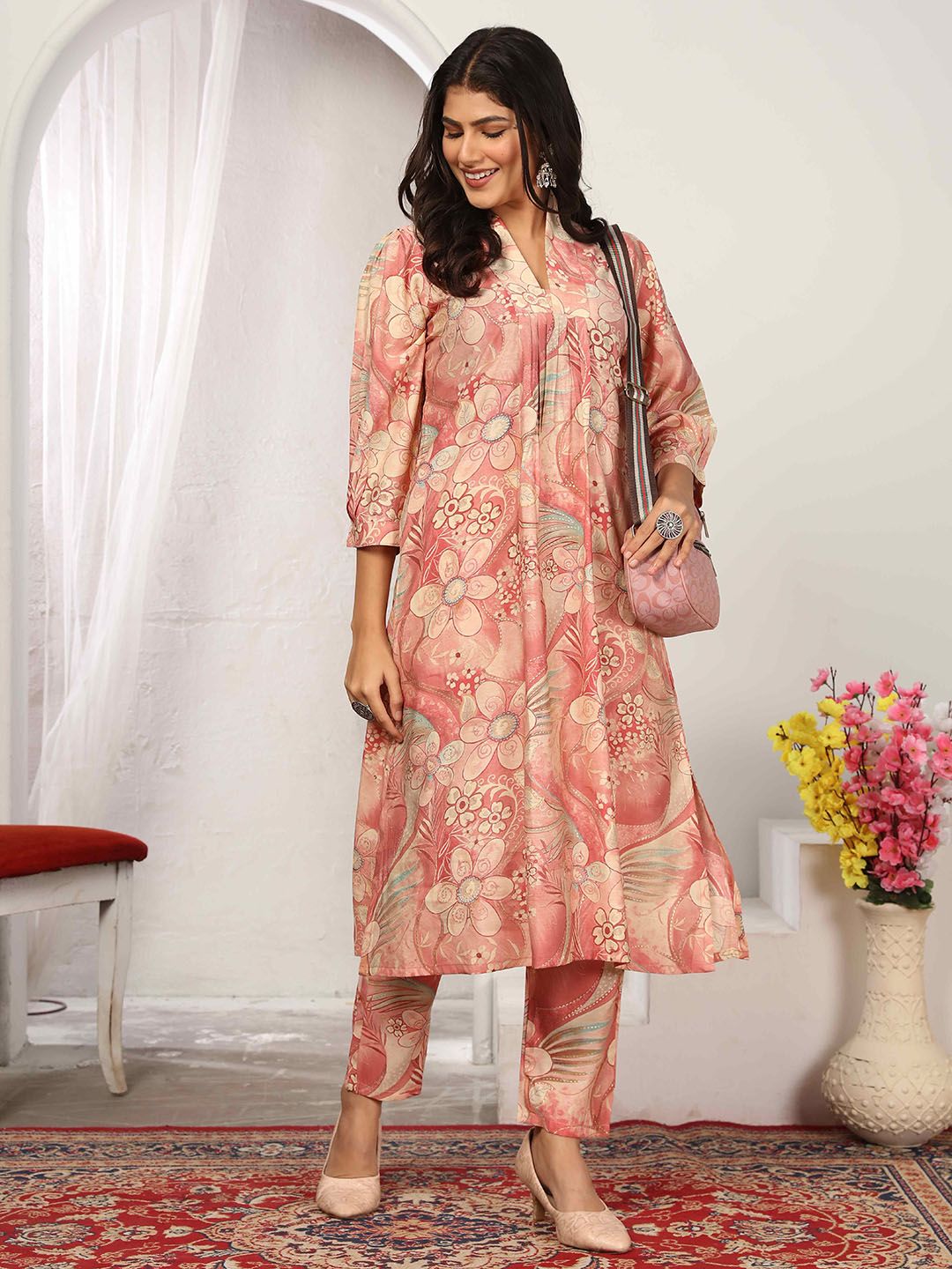 DIVASTRI Women Floral Printed Kurta with Palazzo-image-42