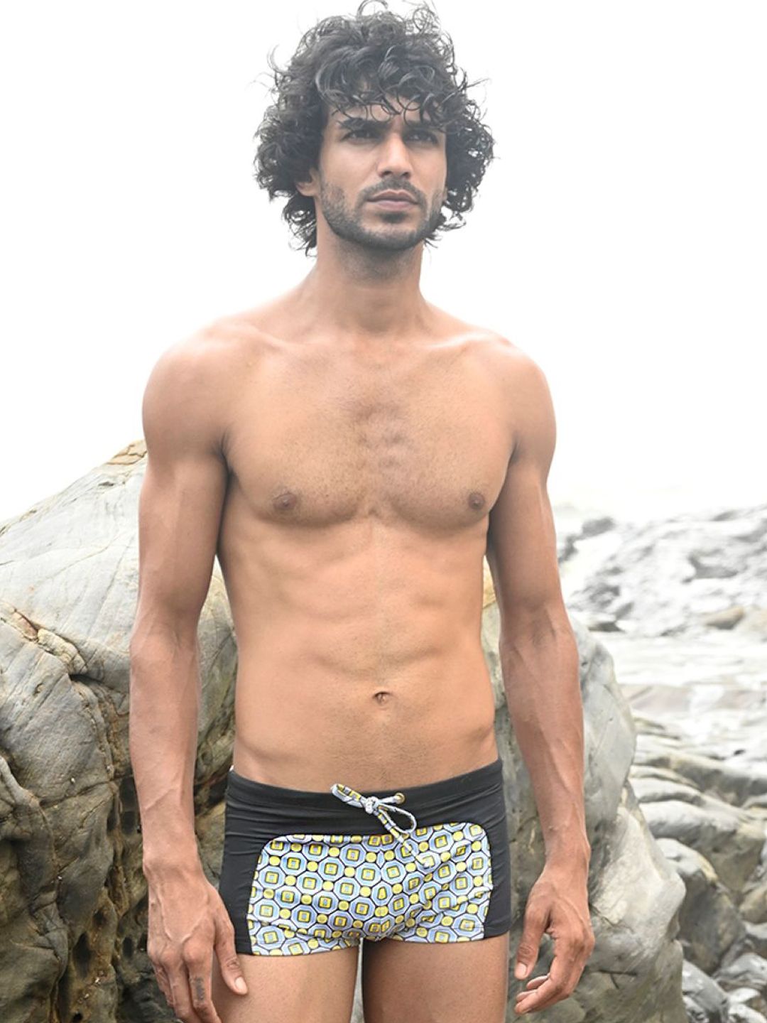 TROVE - 365 Days of Summer Cut & Sew Swim Trunks with Geo Wave Print-picture-24