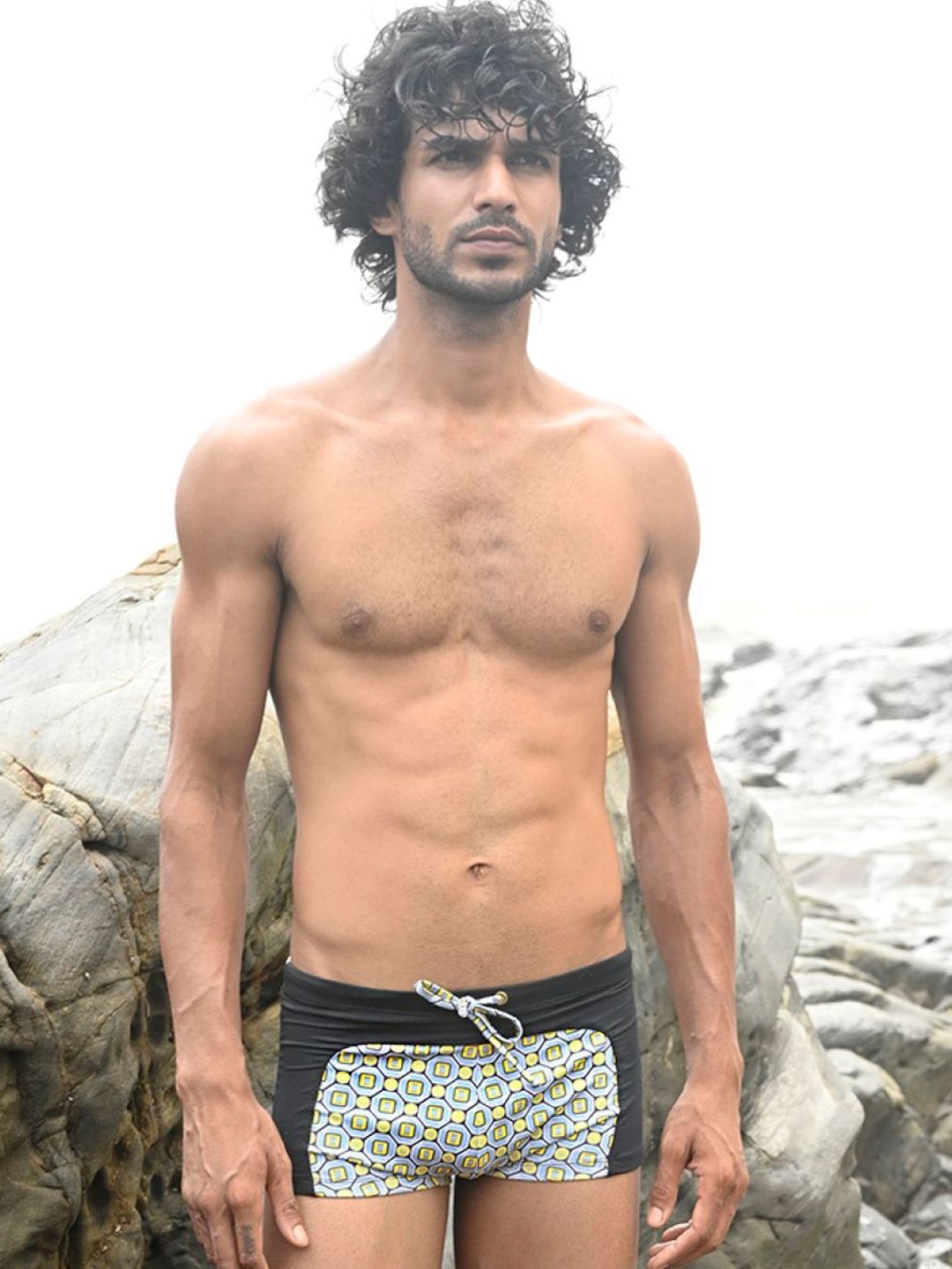 TROVE - 365 Days of Summer Cut & Sew Swim Trunks with Geo Wave Print in Multicolour-picture-55