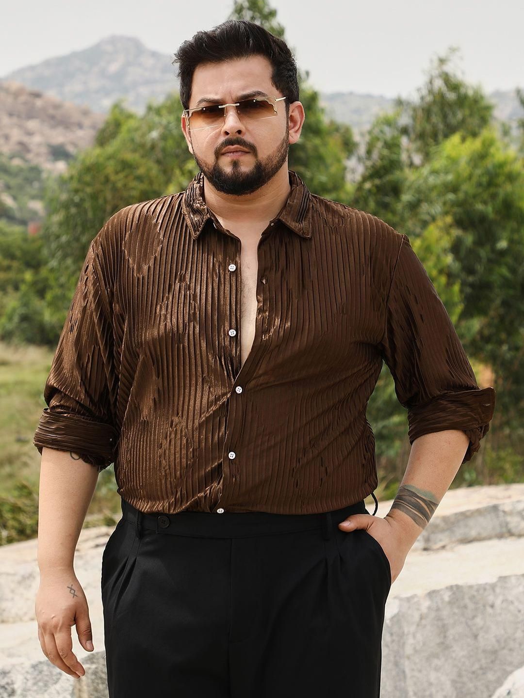 Instafab Plus Men Plus Size Comfort Fit Textured Spread Collar Casual Shirt-picture-39