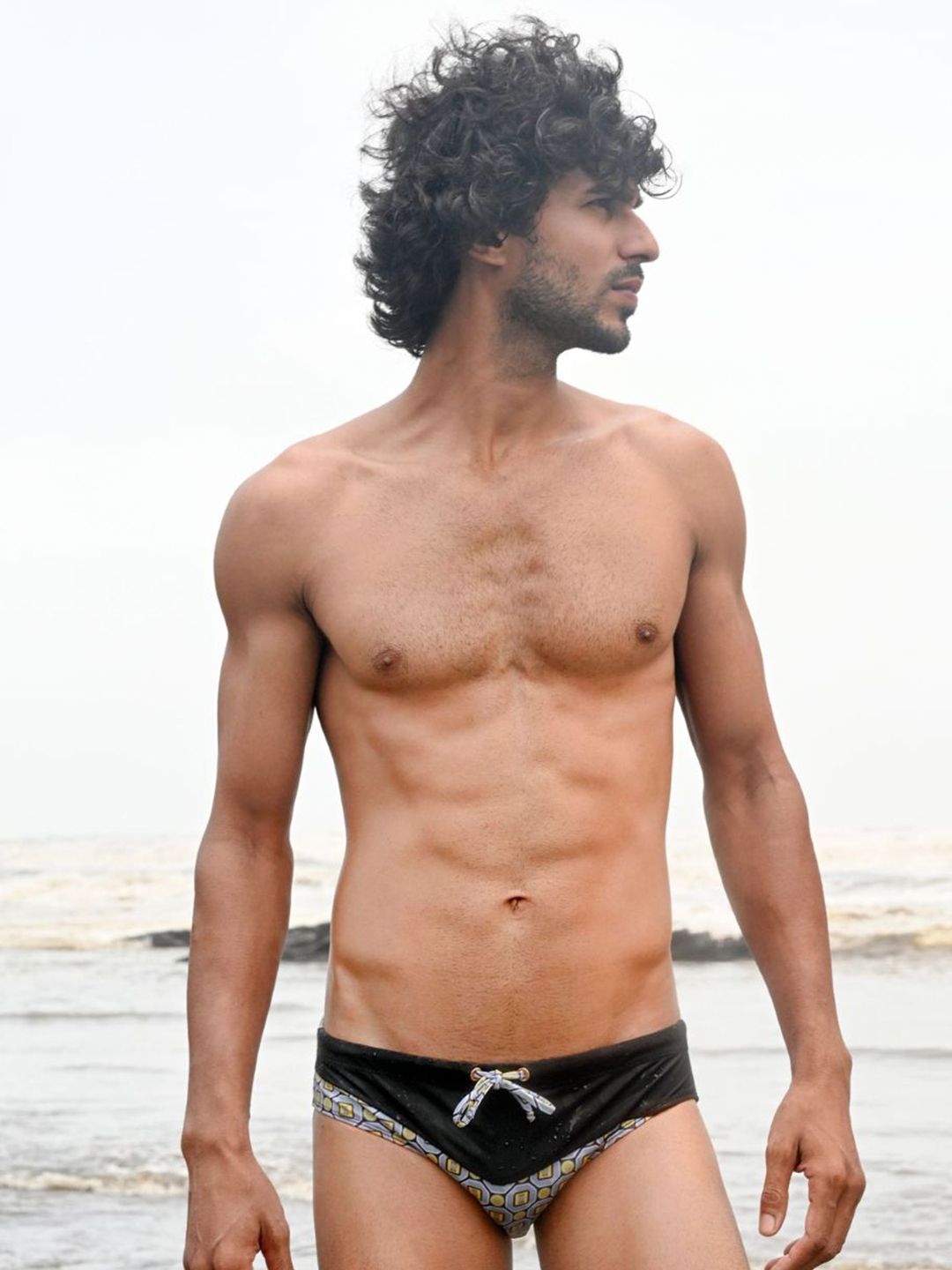 TROVE - 365 Days of Summer Cut & Sew Two-Tone Swim Briefs with Geo Wave Print-picture-58