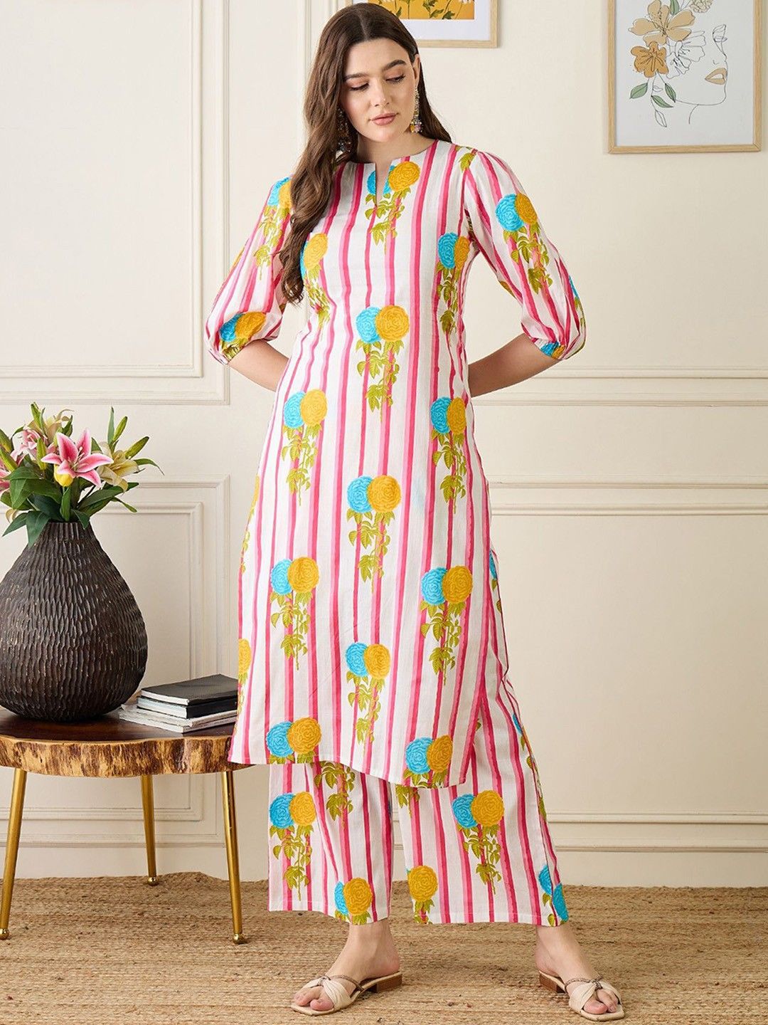 PHYSIL Women Floral Printed Puffed Sleeves Pure Cotton Kurta with Trousers