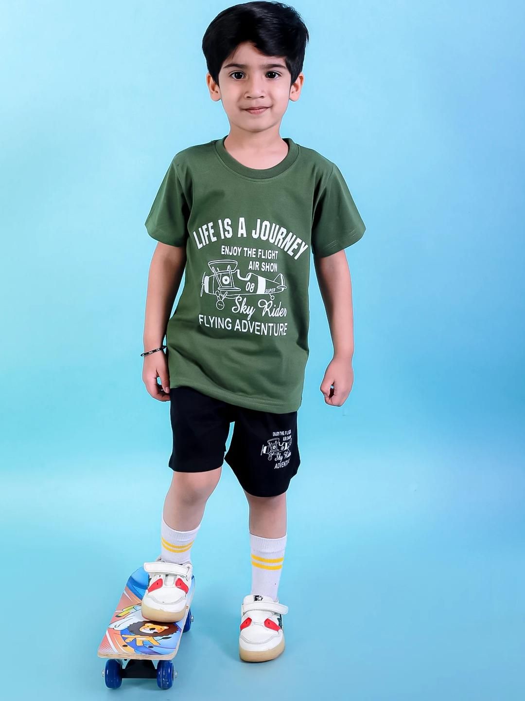 CHANDRIKA Boys Green Clothing Set-picture-55