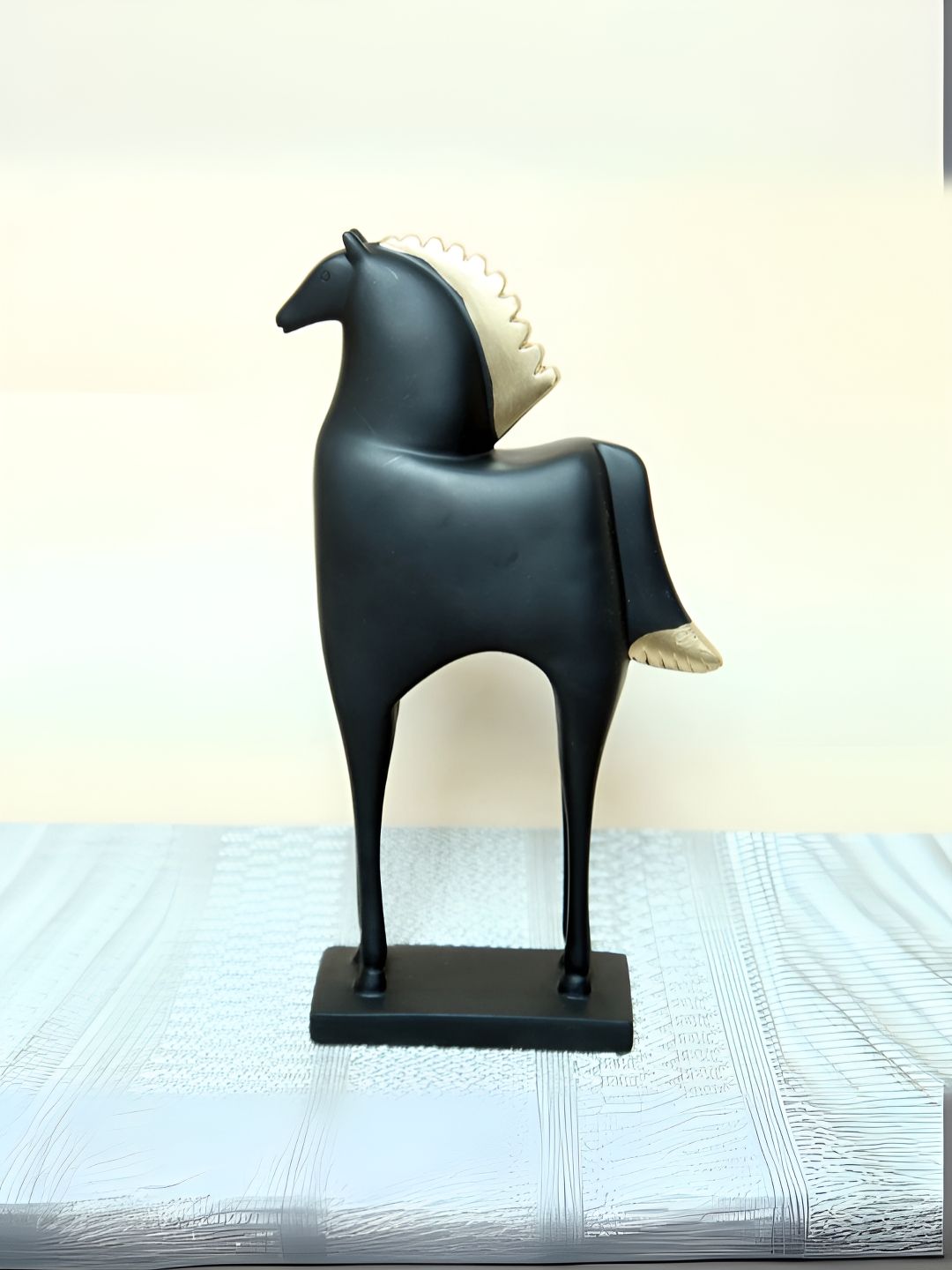 SMOKEY COCKTAIL Black & Beige Charming Mini Horse Figurine Showpiece-picture-37