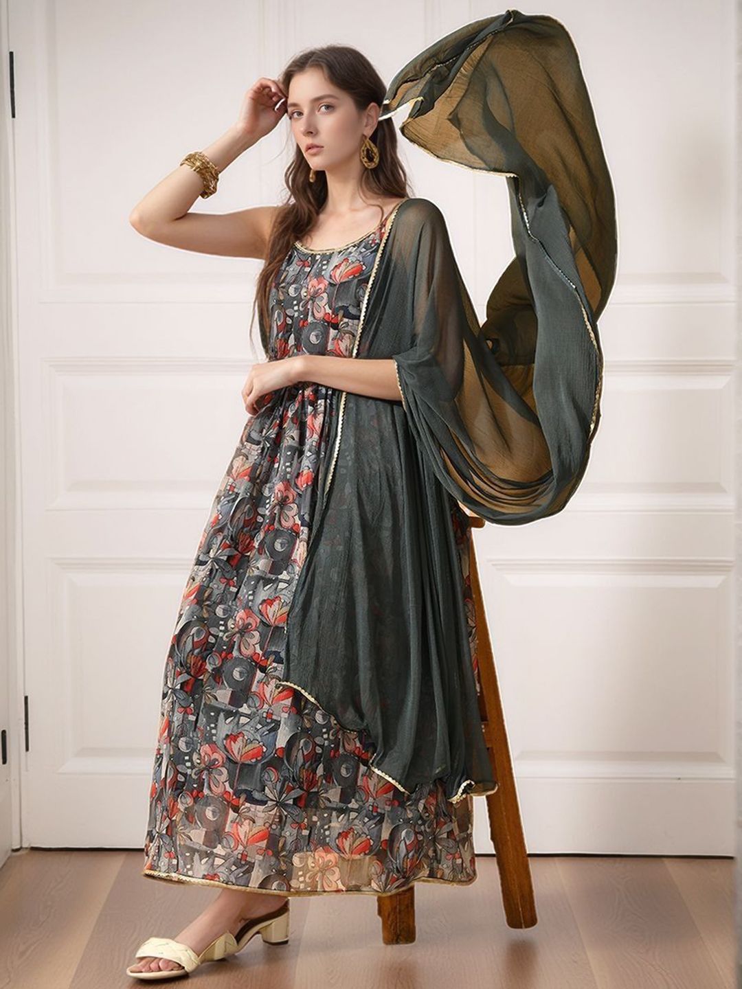 HERE&NOW Floral Printed Anarkali Gotta Patti Kurta With Trousers & Dupatta