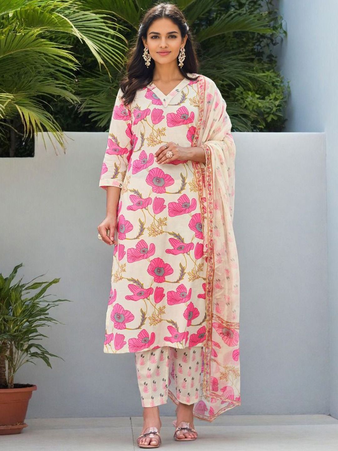 SZN Floral Printed Pure Cotton V-Neck Straight Kurta With Trousers & Dupatta