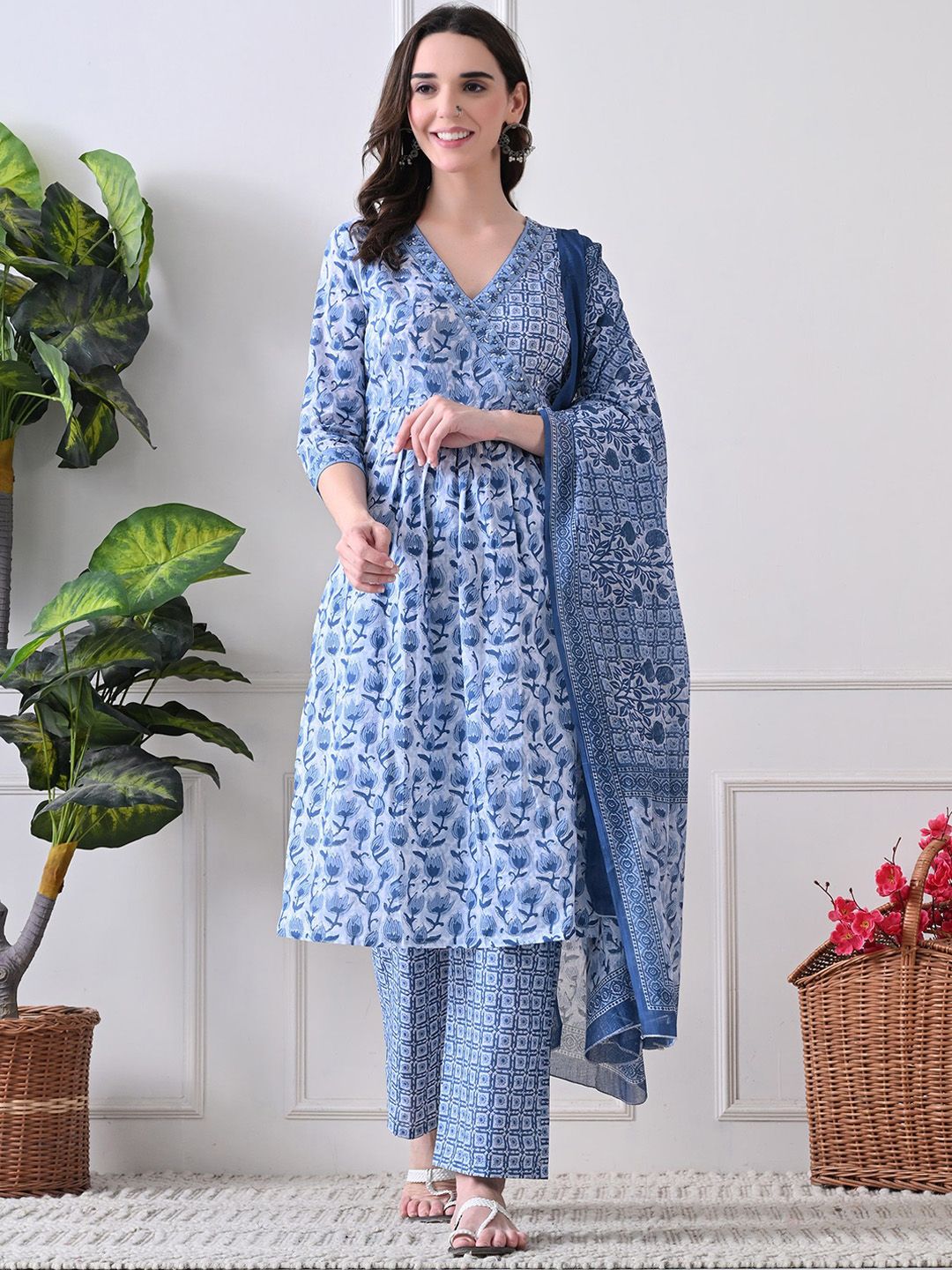 HERE&NOW Women Floral Printed Cotton A-Line Kurta with Trousers & Dupatta