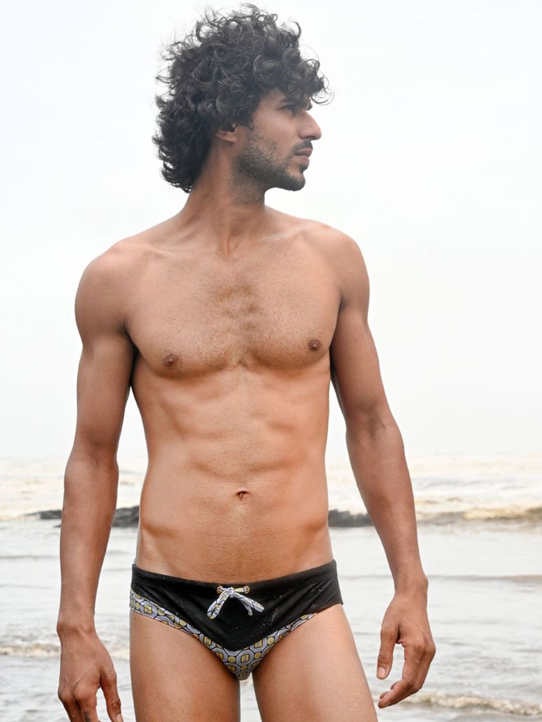 TROVE - 365 Days of Summer Black Cut & Sew Two-Tone Swim Briefs with Geo Wave Print-image-18