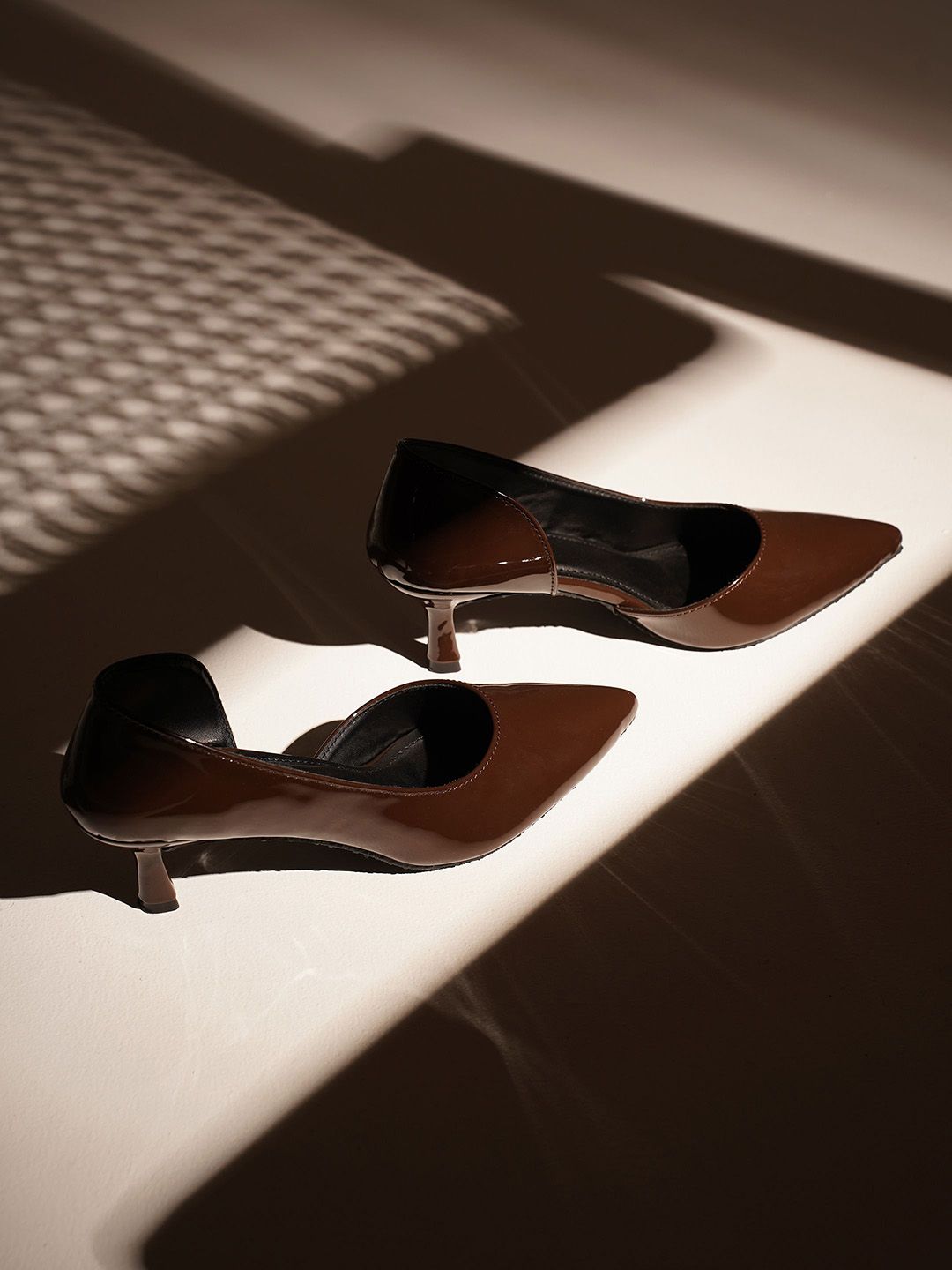 JM Looks Women Slim Heeled Slip-on Pumps