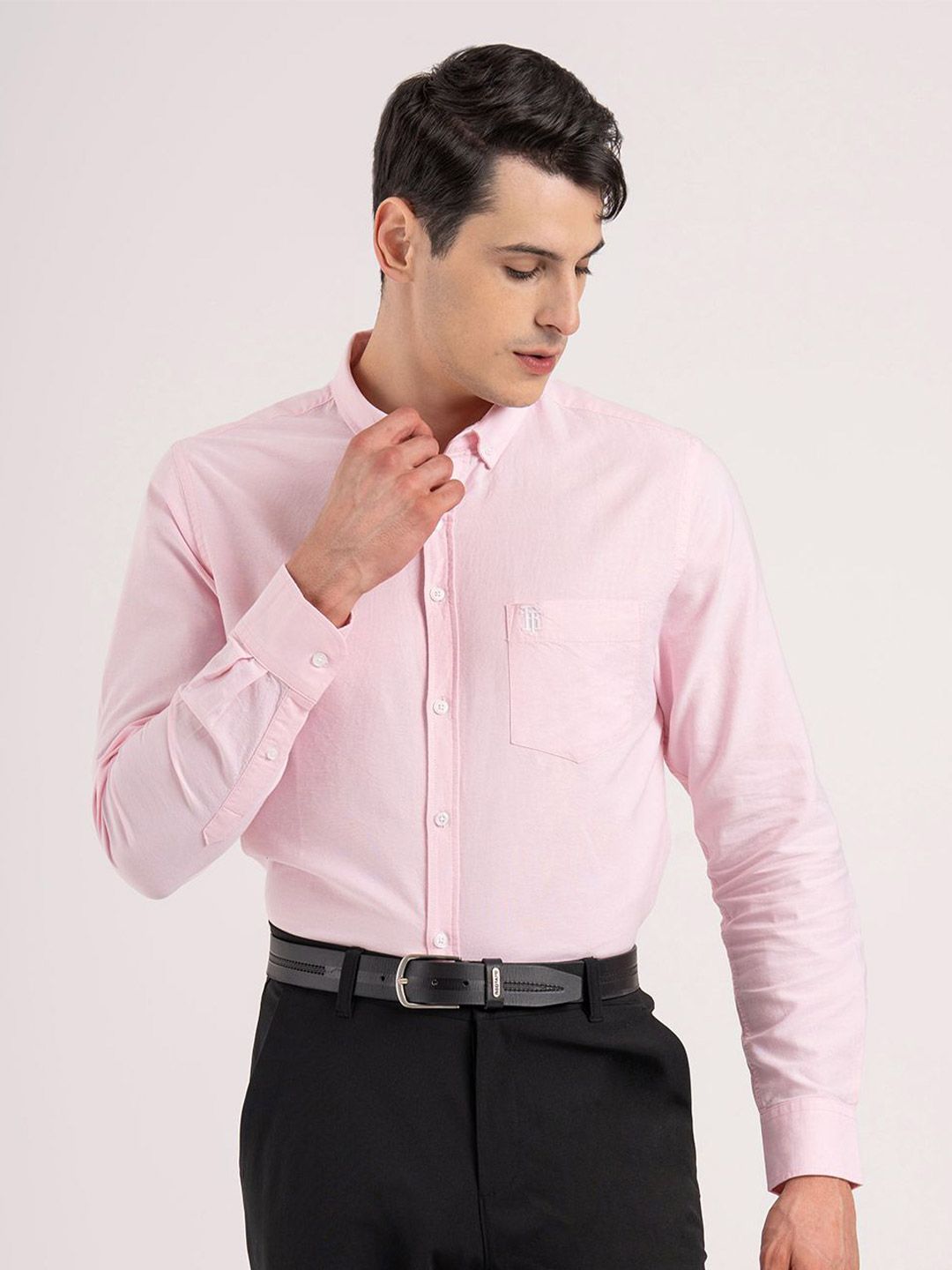 Red Tape Relaxed Fit Spread Collar Long Sleeves Cotton Shirt-image-3