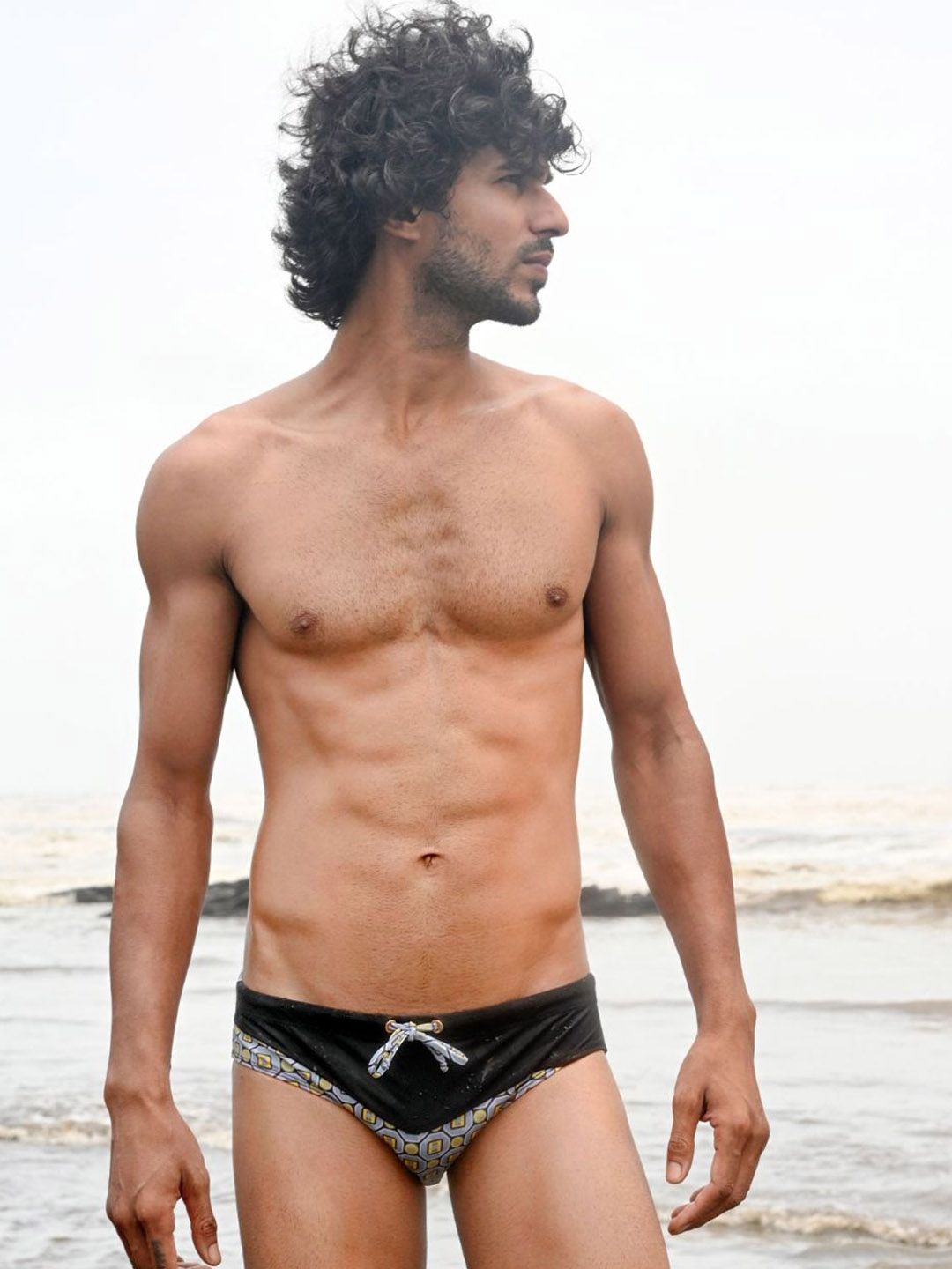 TROVE - 365 Days of Summer Cut & Sew Two-Tone Swim Briefs with Geo Wave Print-picture-41