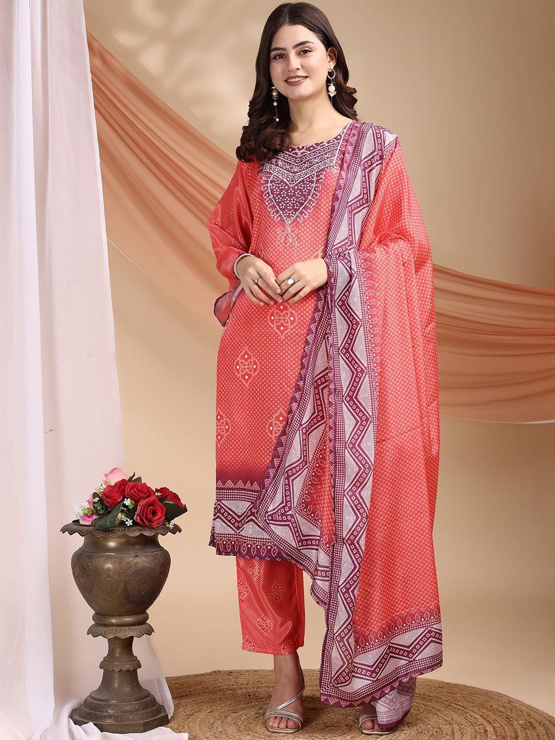 DIVASTRI Women Bandhani Printed Kurta with Trousers & Dupatta