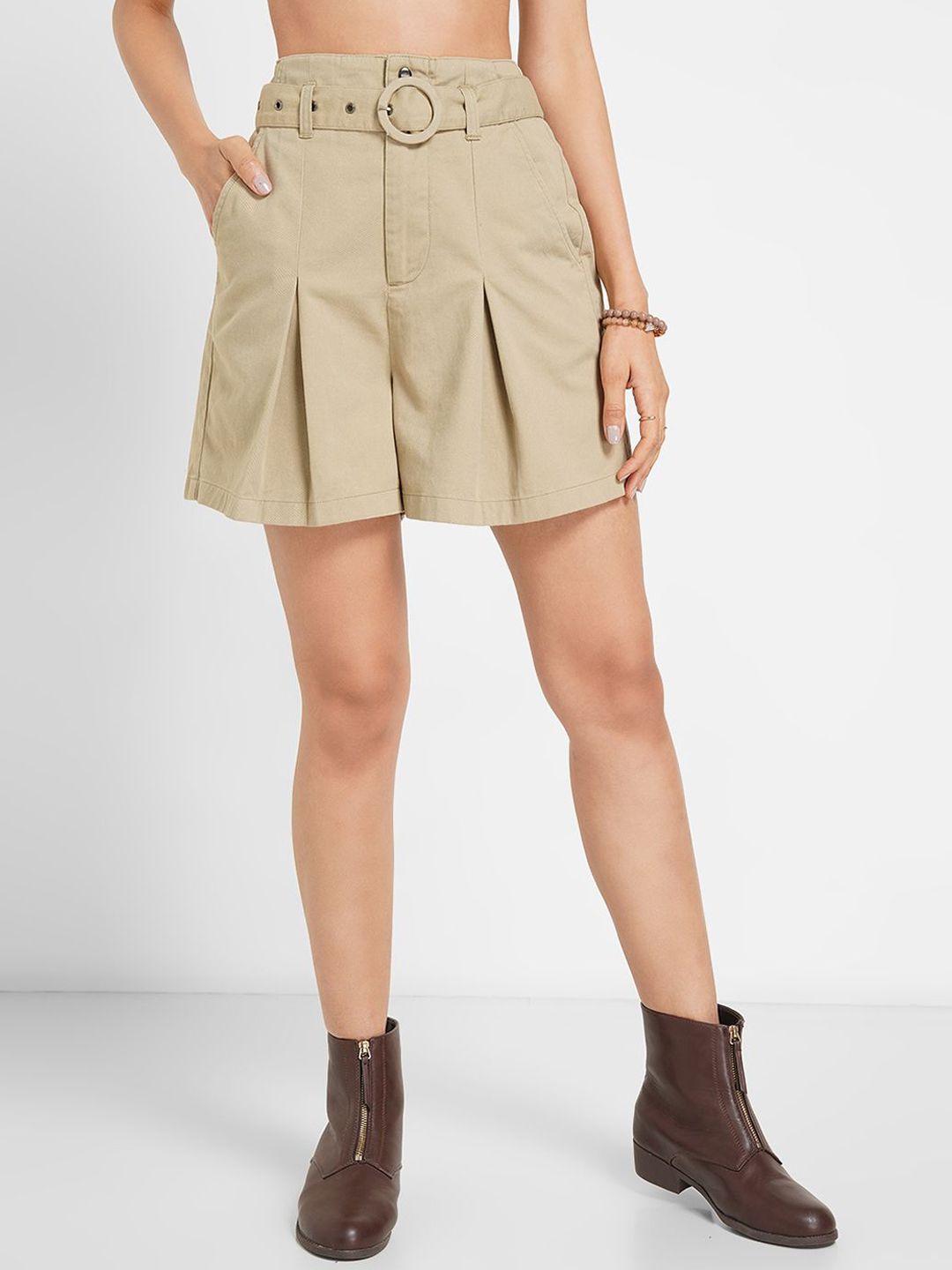 People Women Shorts-picture-40