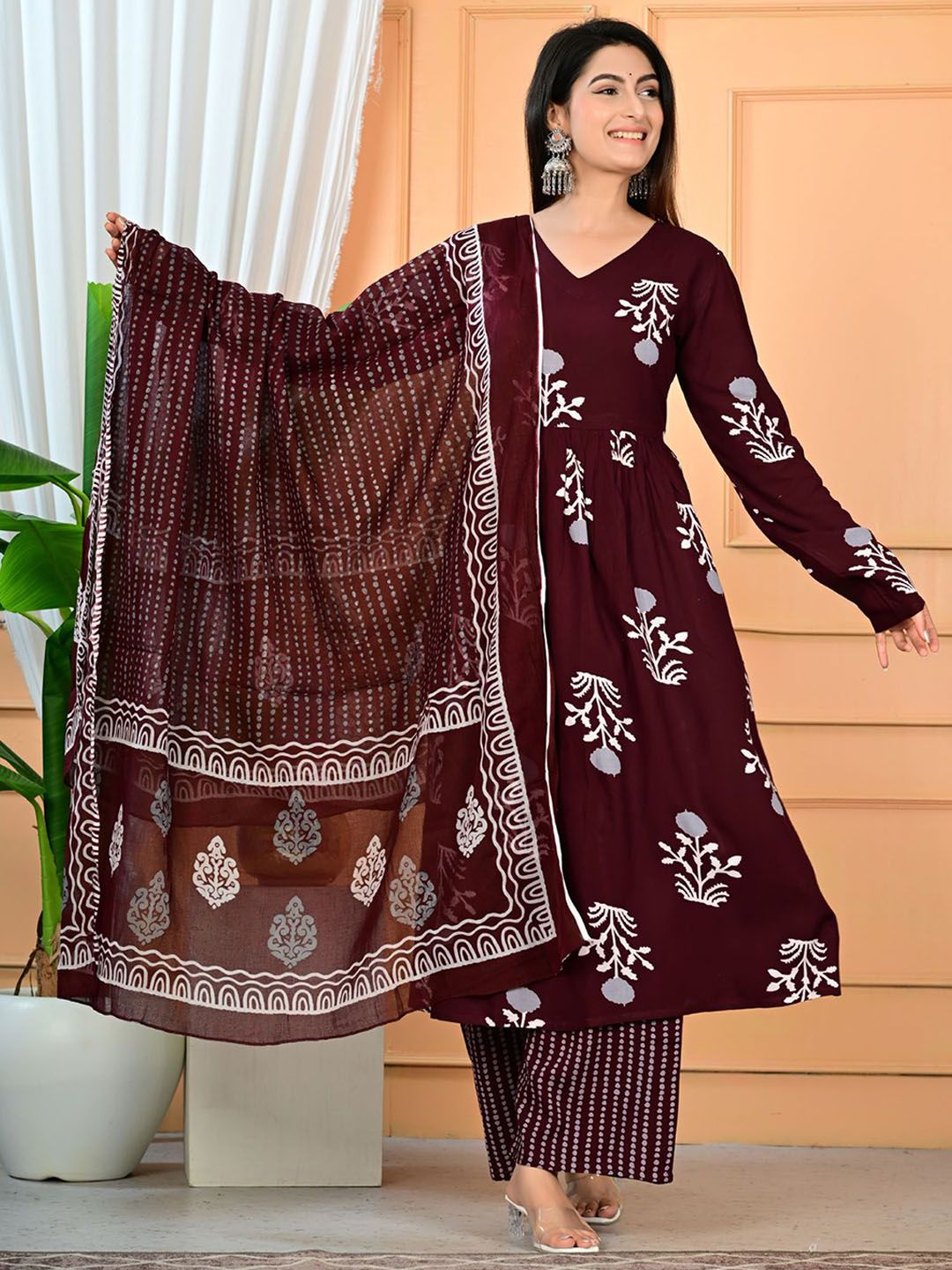 Light Daisy Floral Printed V-Neck Anarkali Kurta With Trousers & Dupatta