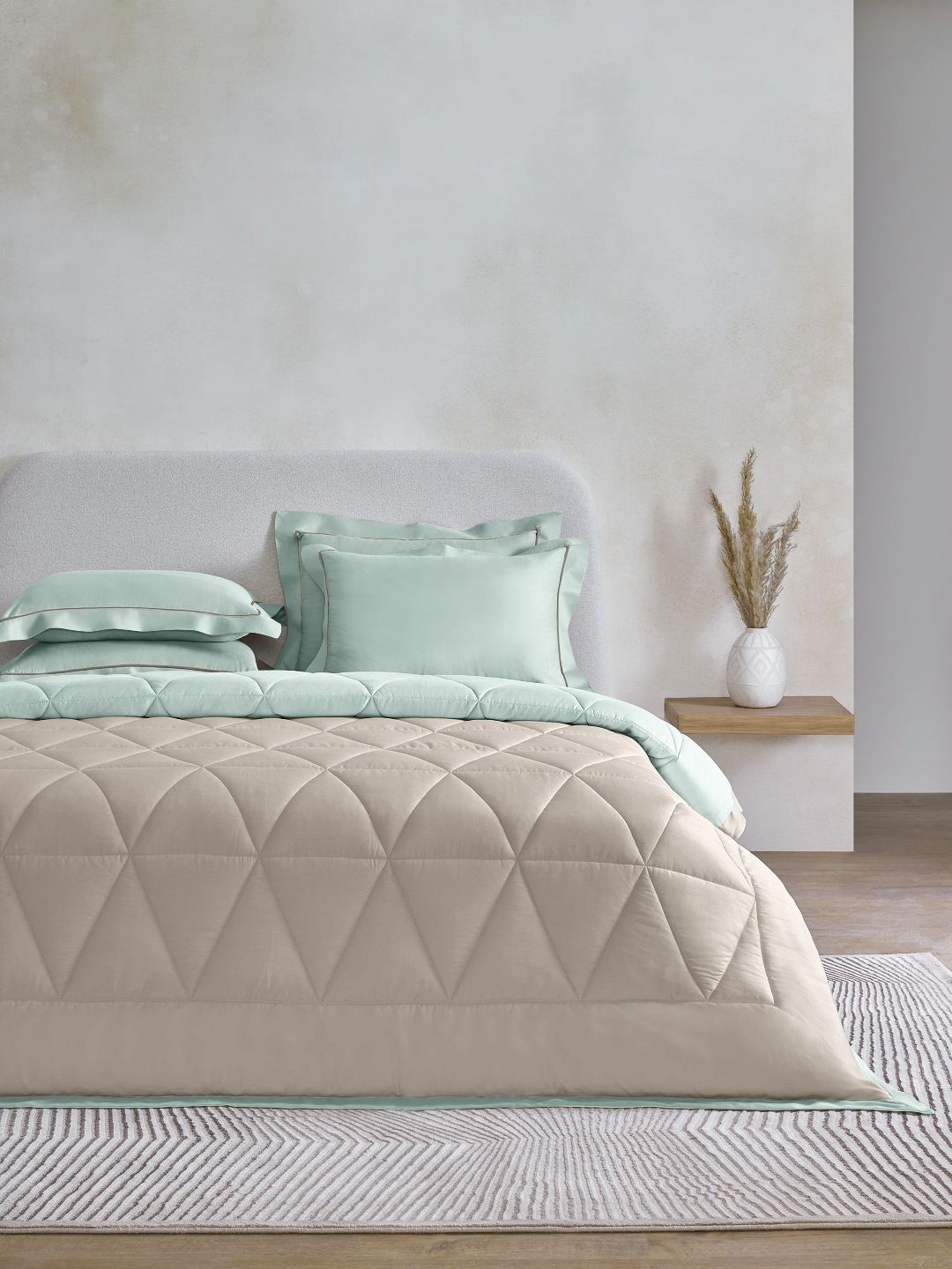 SANSAAR A DDECOR BRAND LIVE CONSCIOUSLY Grey & Blue Geometric Cotton 4 Piece Double Extra Large Superfine Bedding Set-picture-29