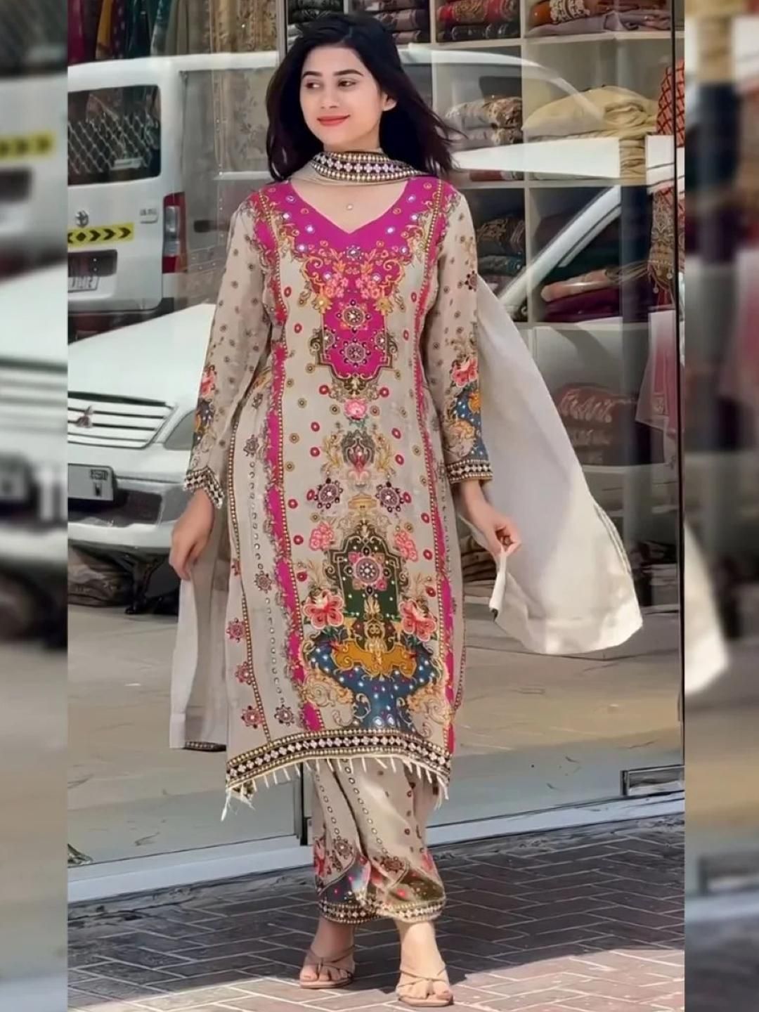 JAY NAGNATH FAB Women Cream Kurta Sets