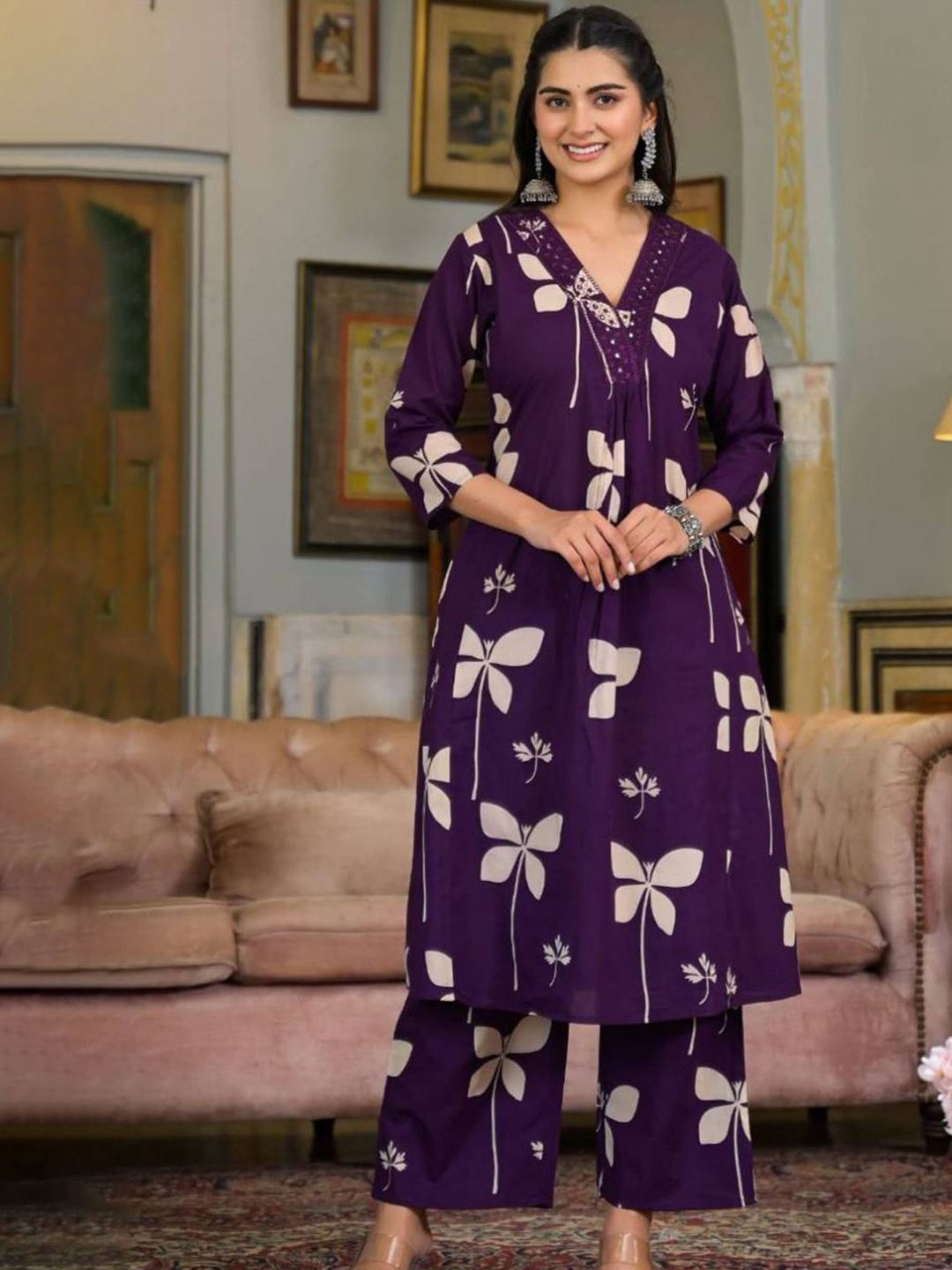 Heavenly Attire Floral Printed A-Line Kurta With Palazzos