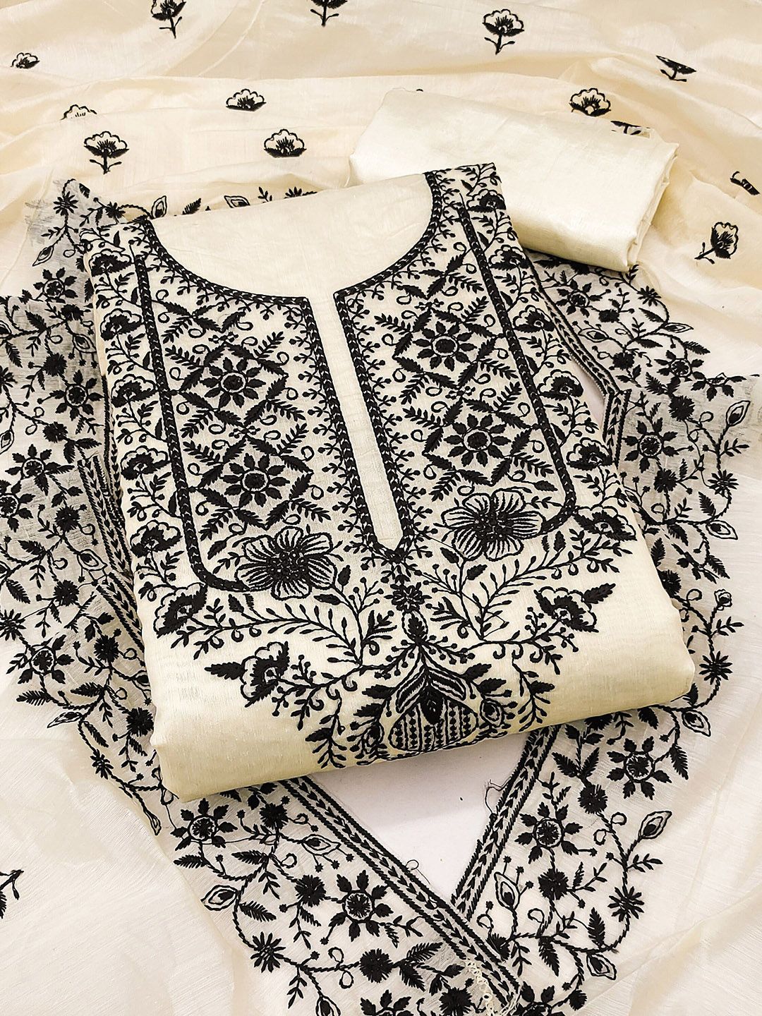 HERE&NOW Women Ethnic Motif Heavy Thread Embroidered Unstitched Dress Material