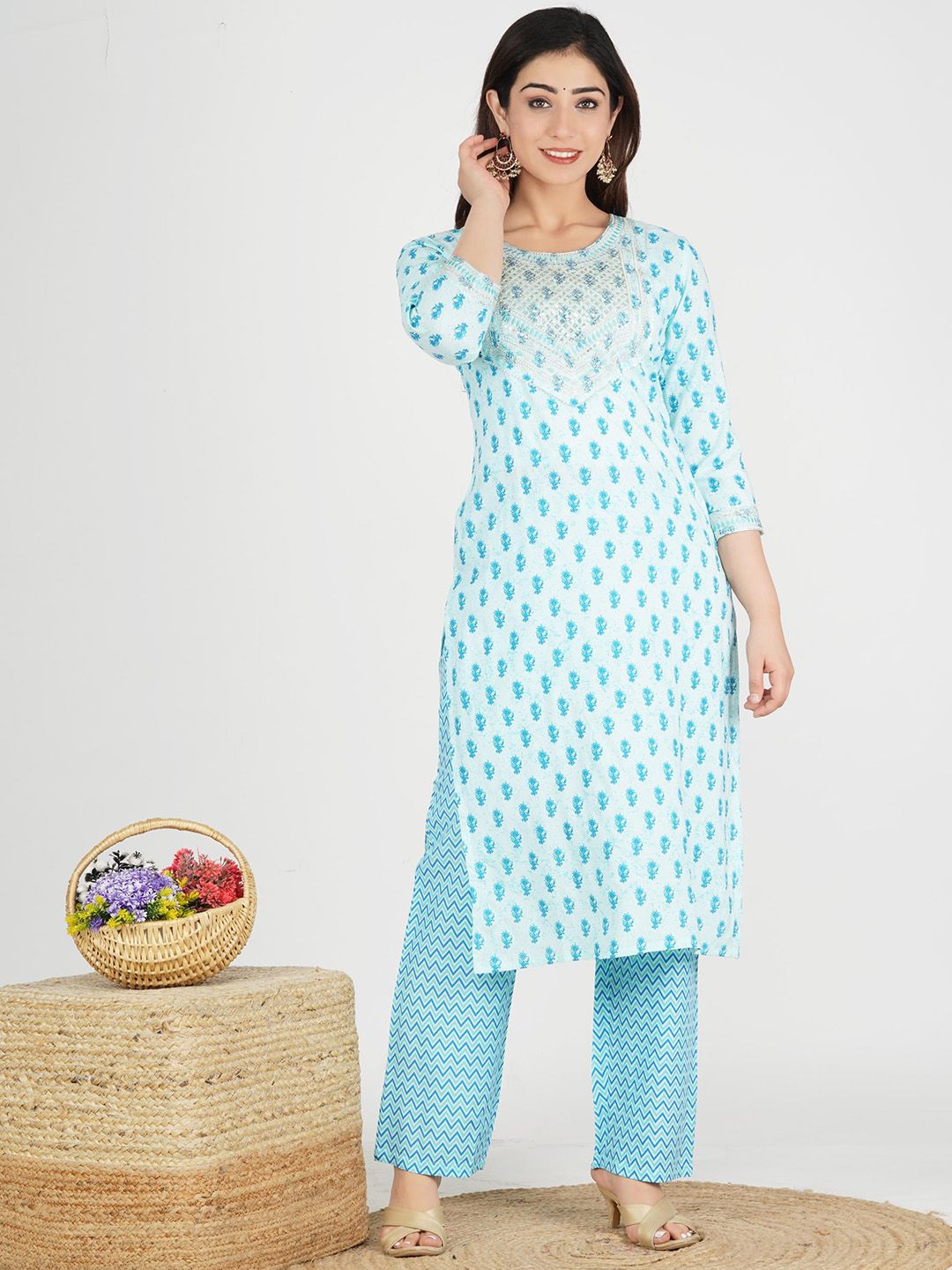 HERE&NOW Floral Printed Round Neck Sequinned Straight Kurta With Trouser